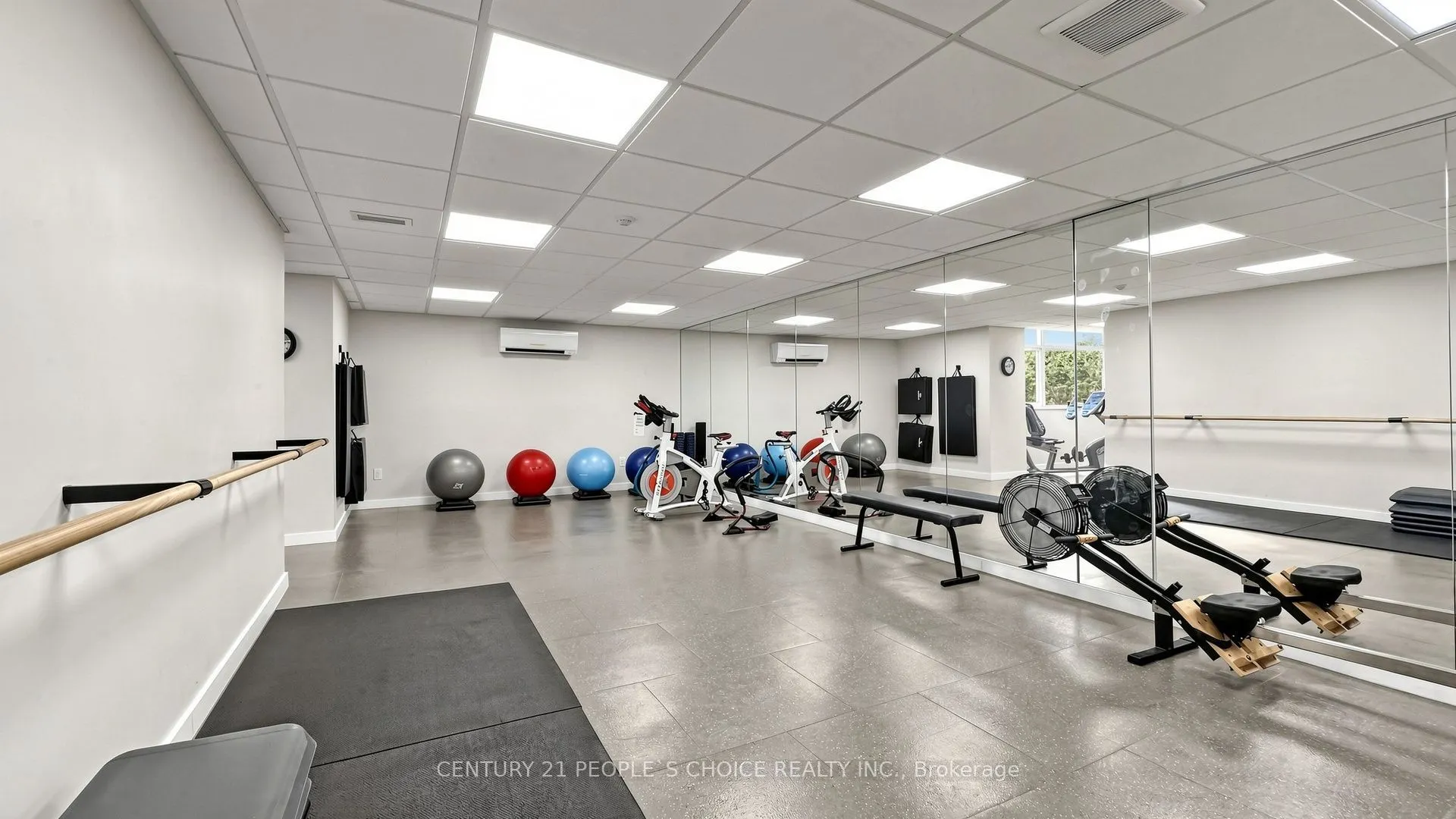 7811 Yonge Street #310