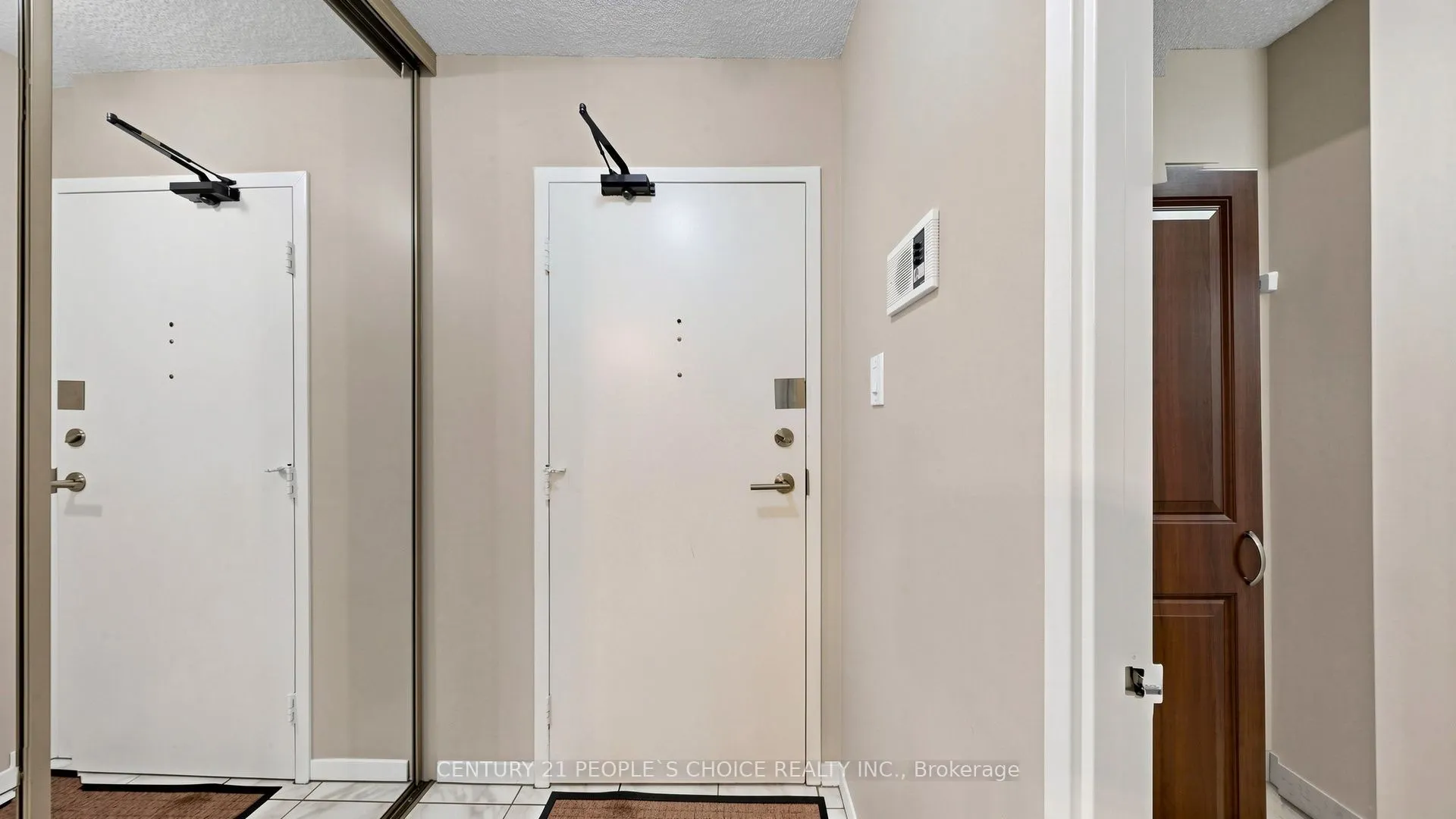 7811 Yonge Street #310