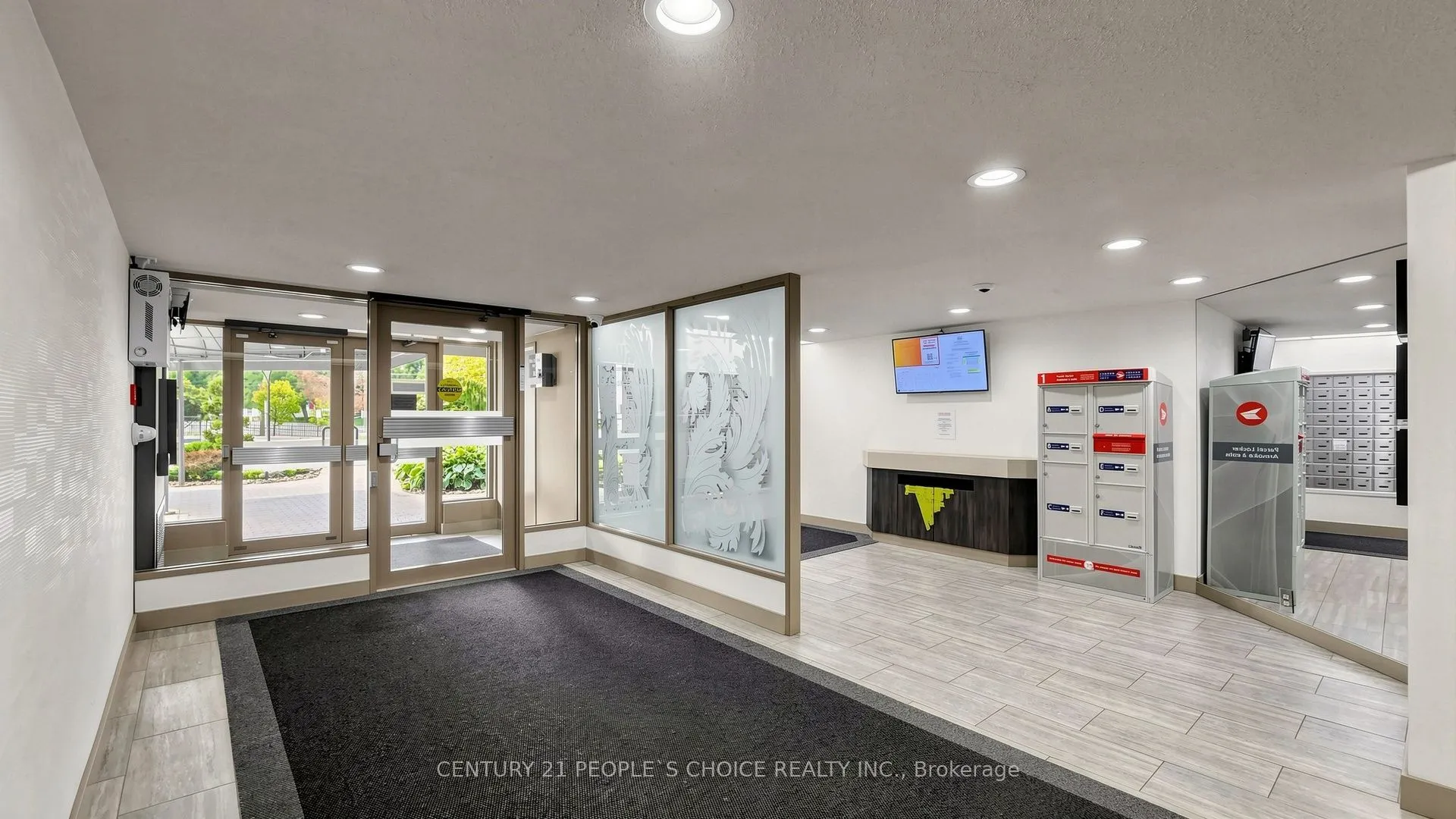 7811 Yonge Street #310