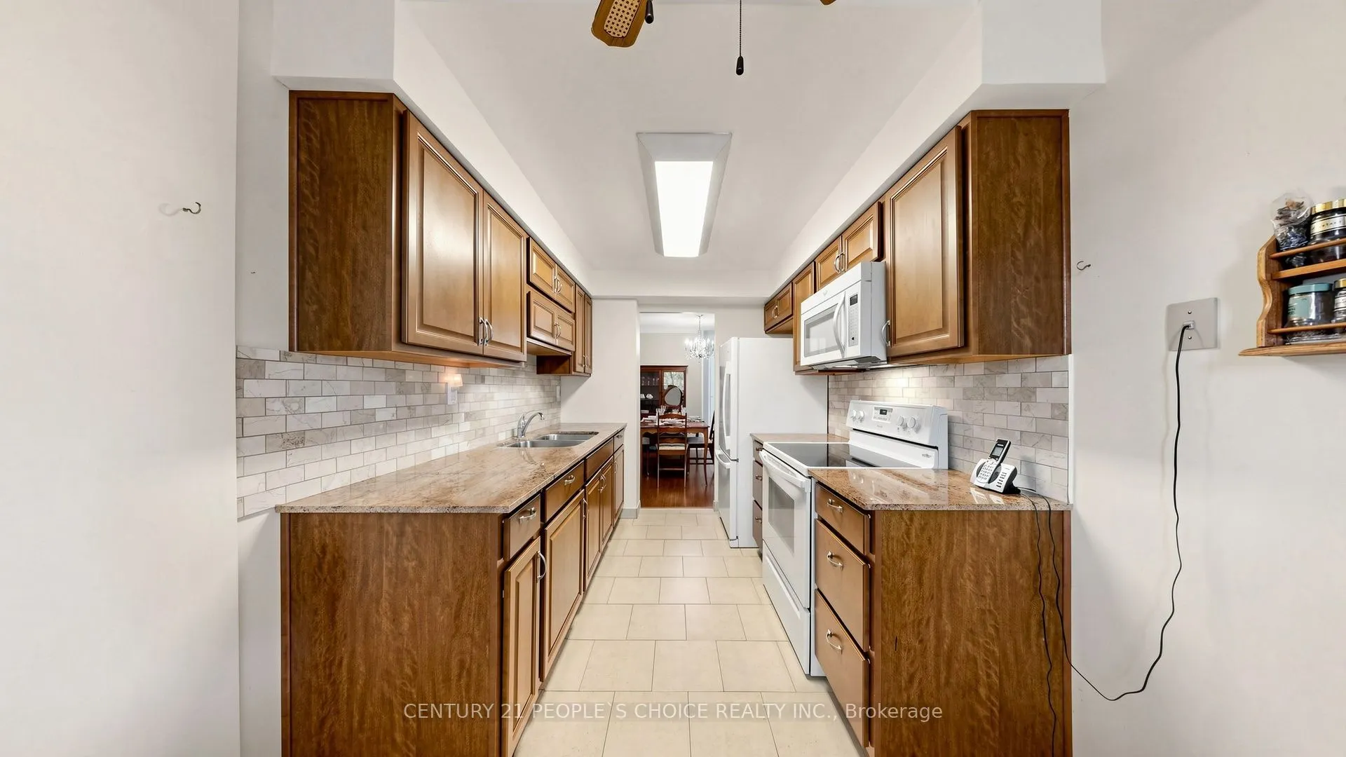 7811 Yonge Street #310