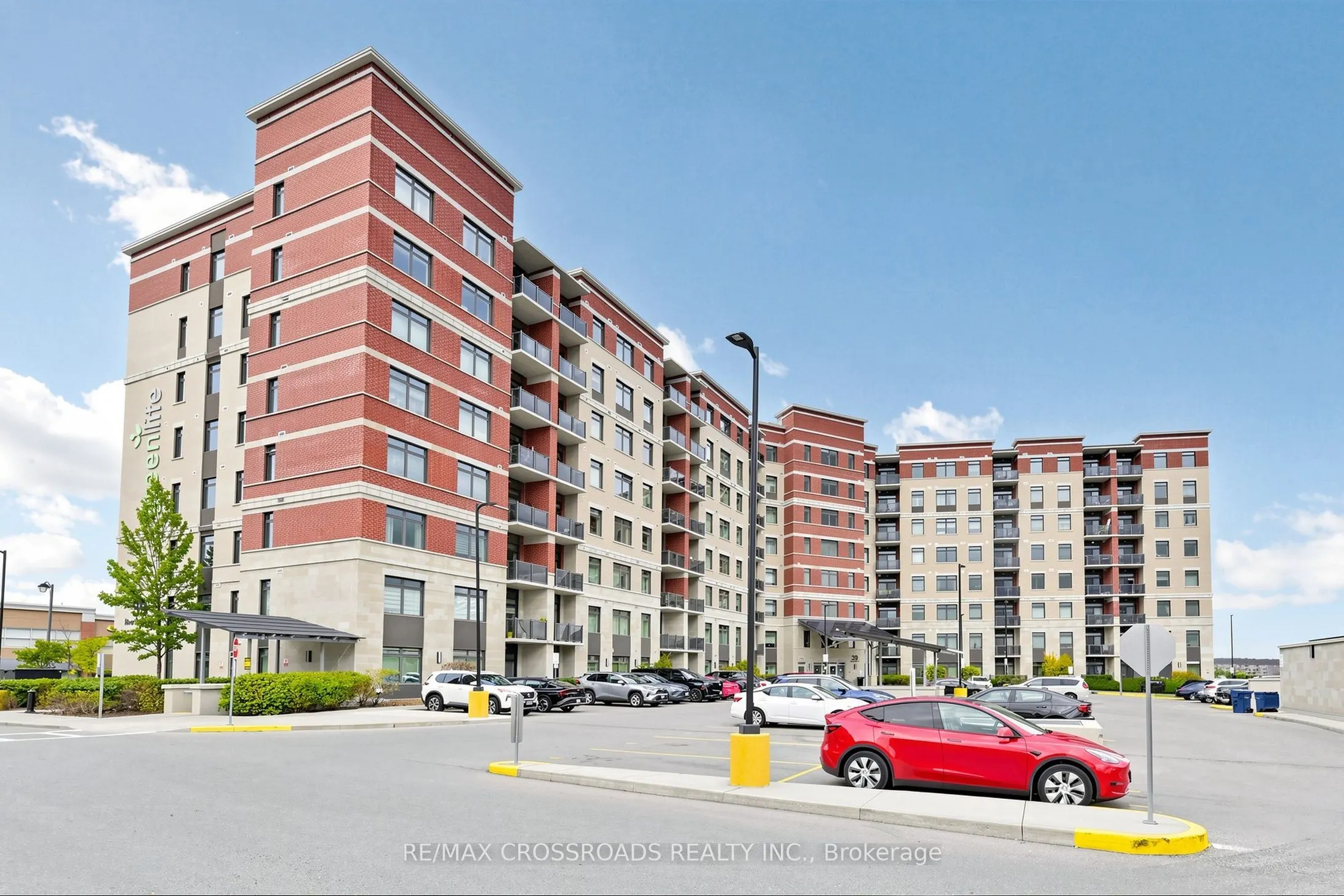 39 New Delhi Drive N #222