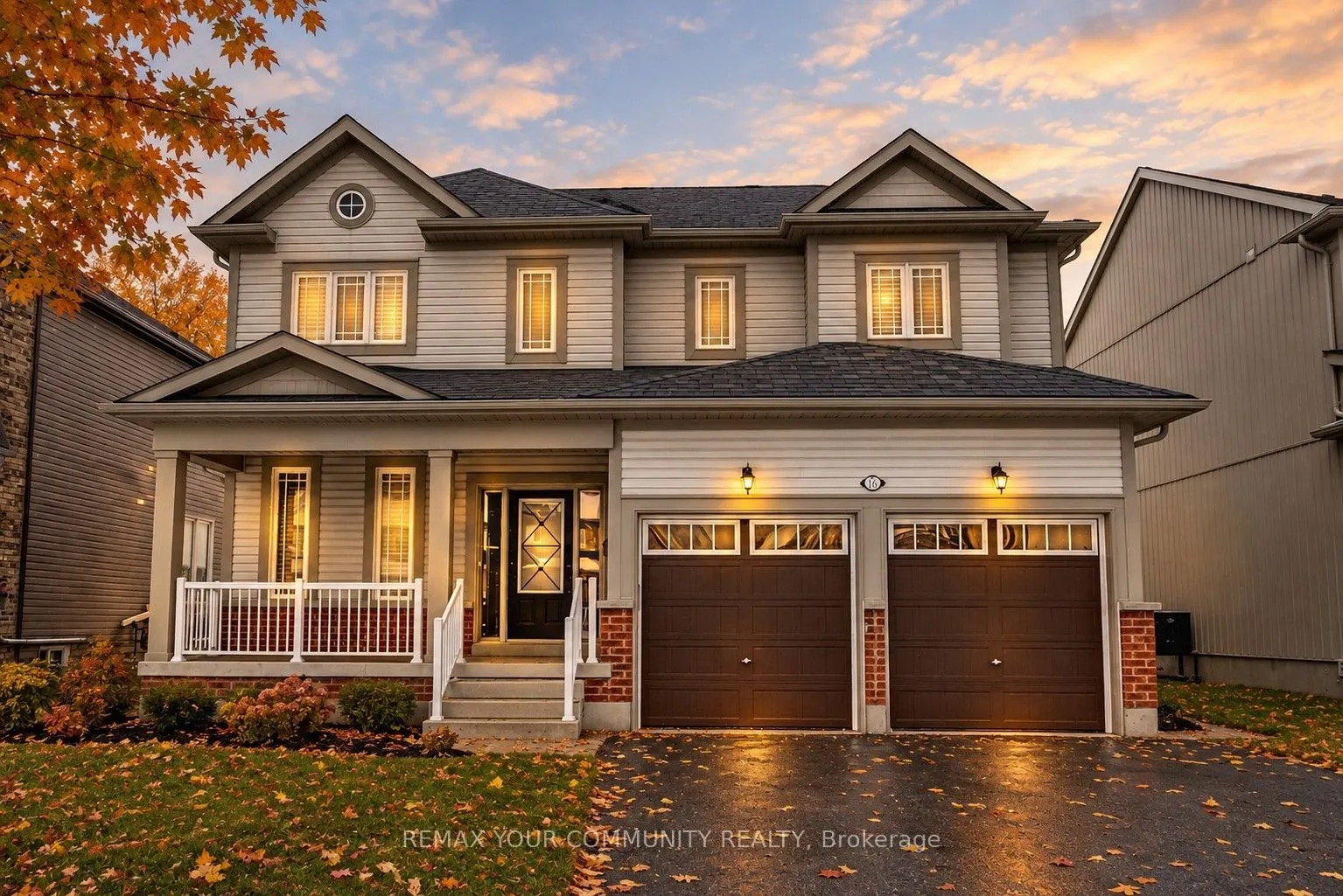 16 Don Hadden Crescent