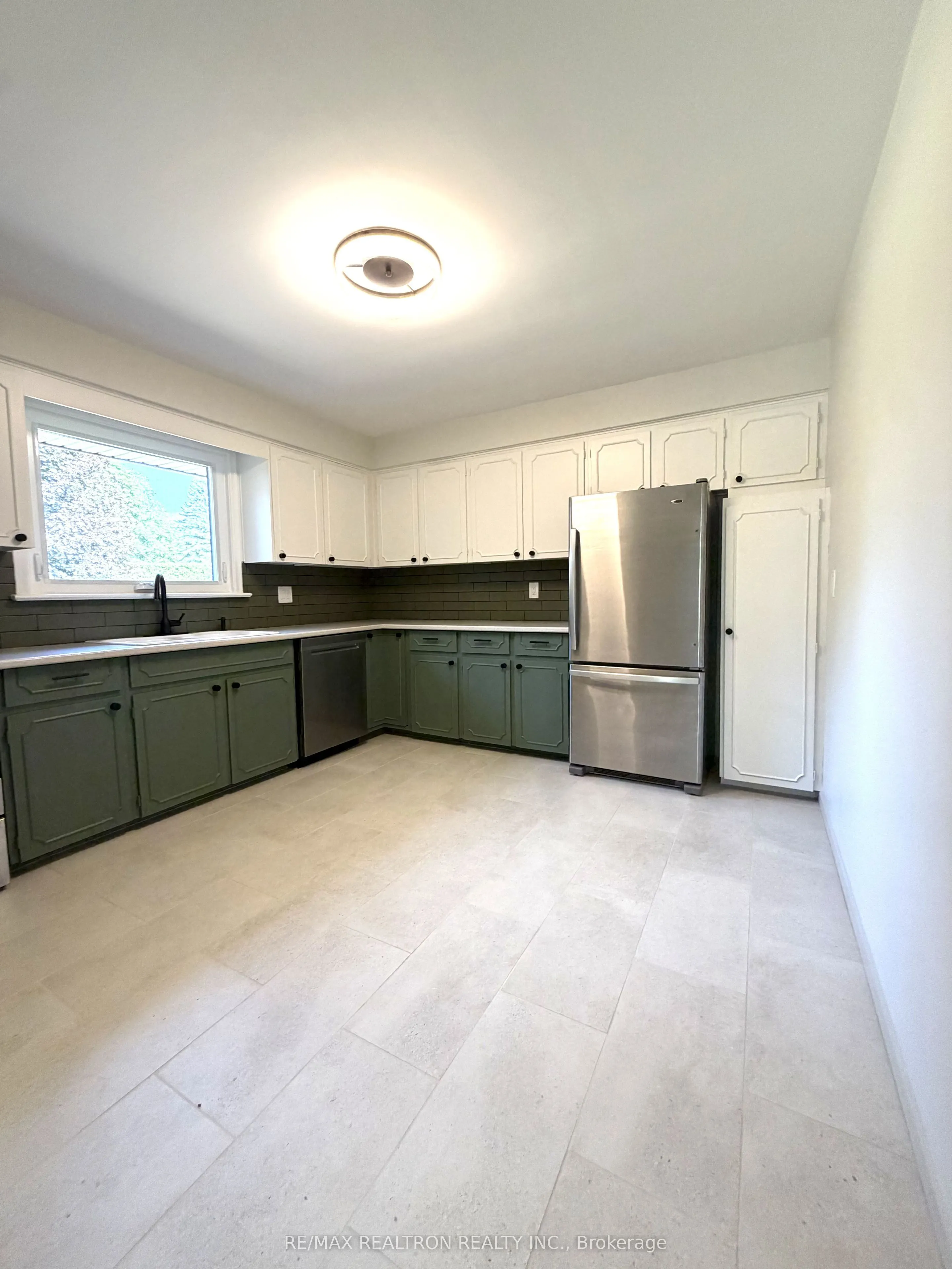 13 Circle Ridge Drive