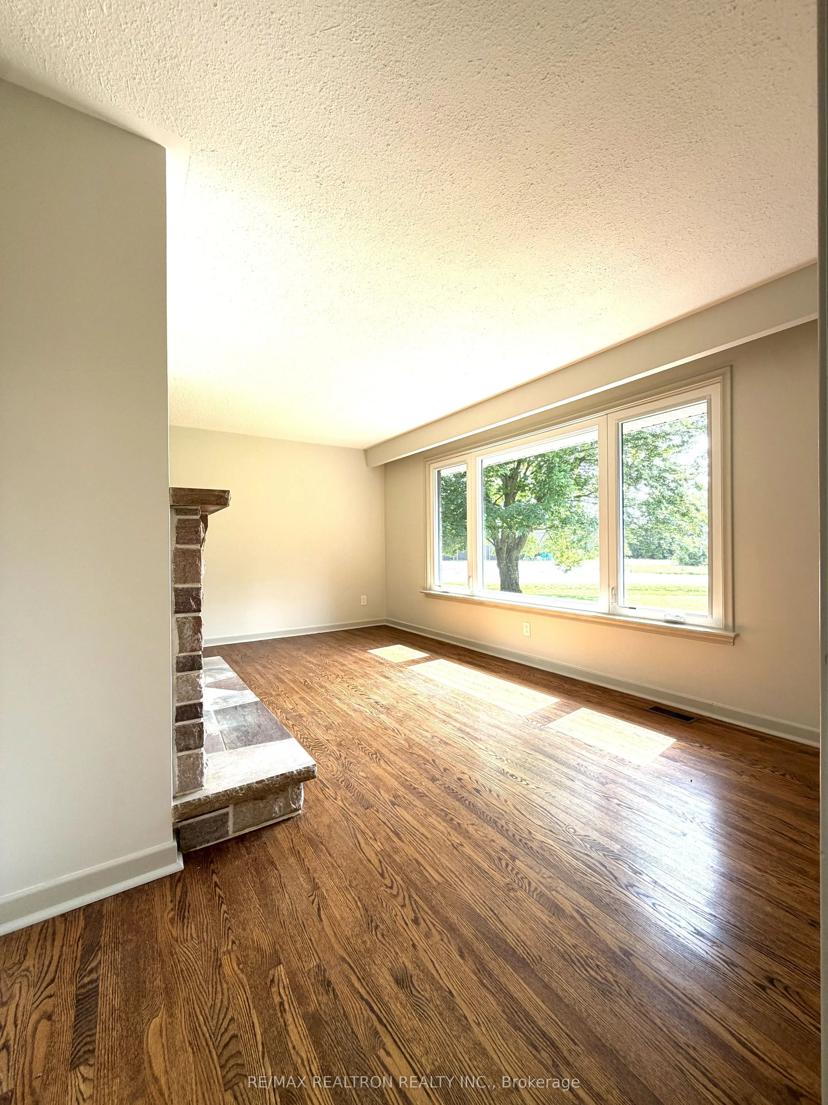 13 Circle Ridge Drive