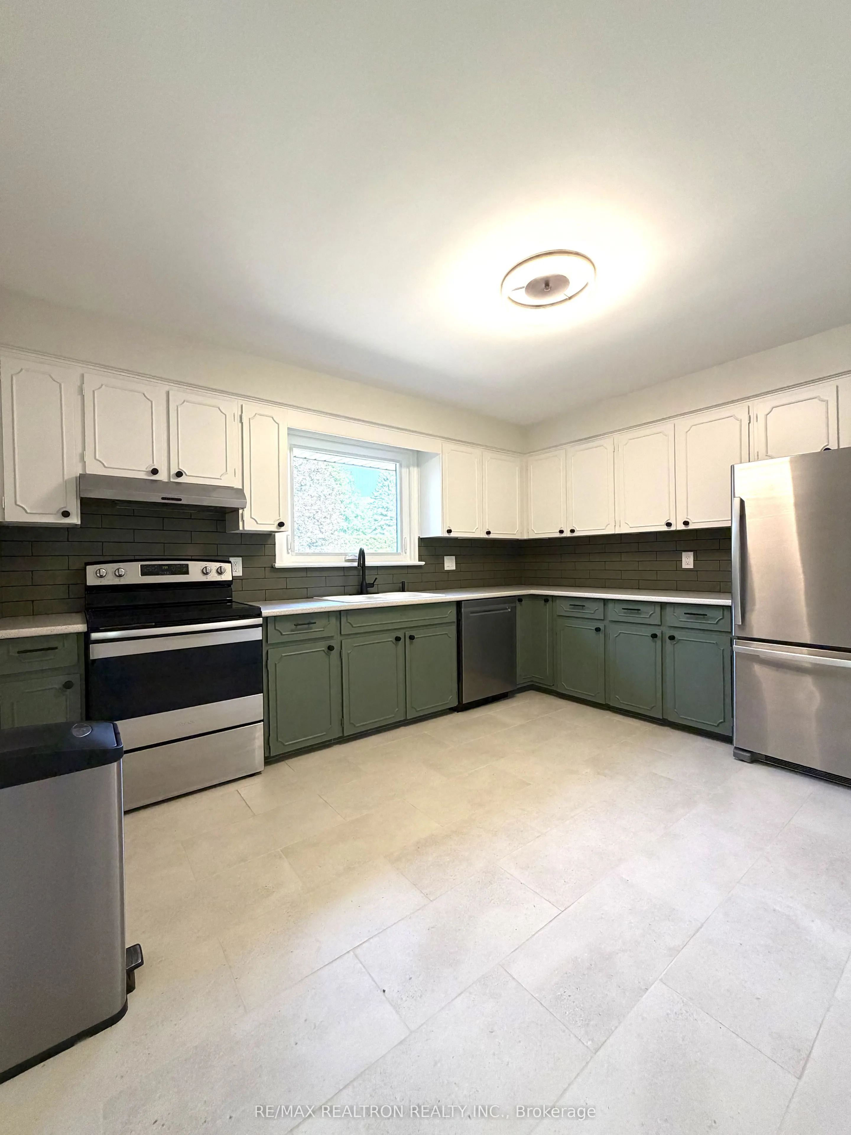13 Circle Ridge Drive