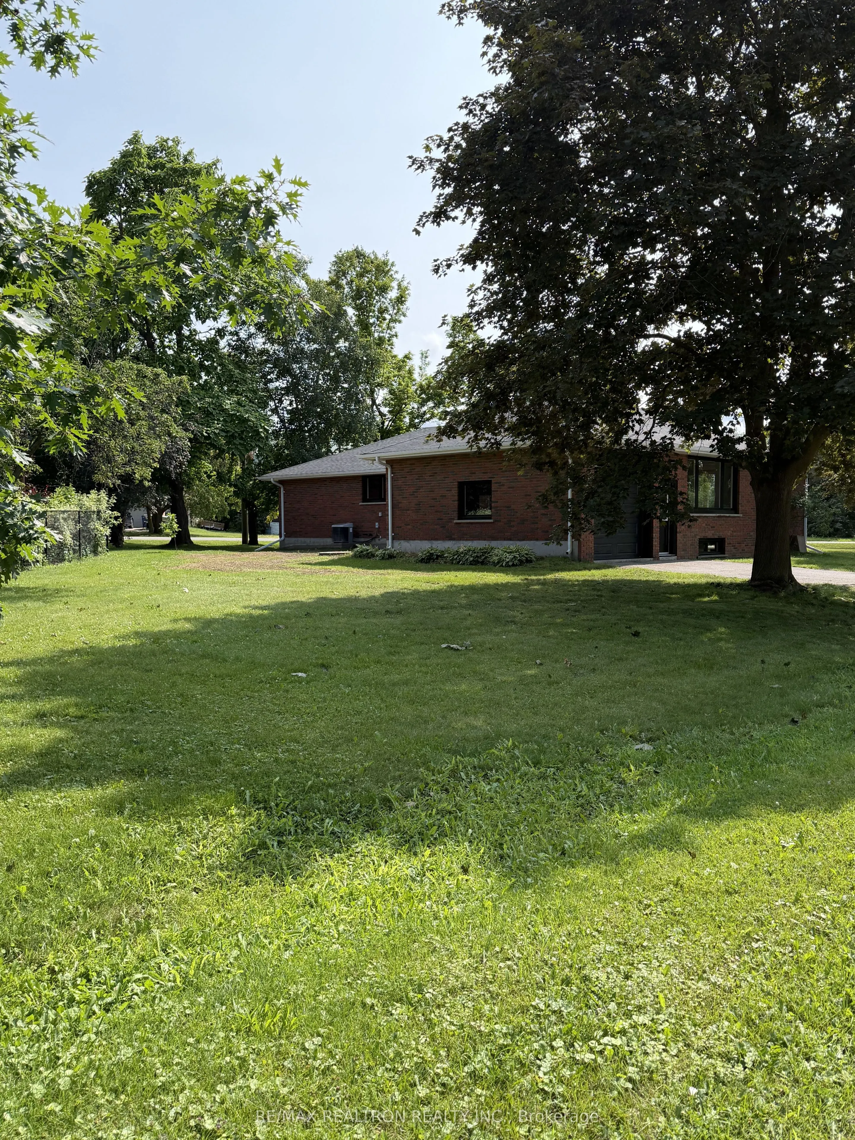 13 Circle Ridge Drive