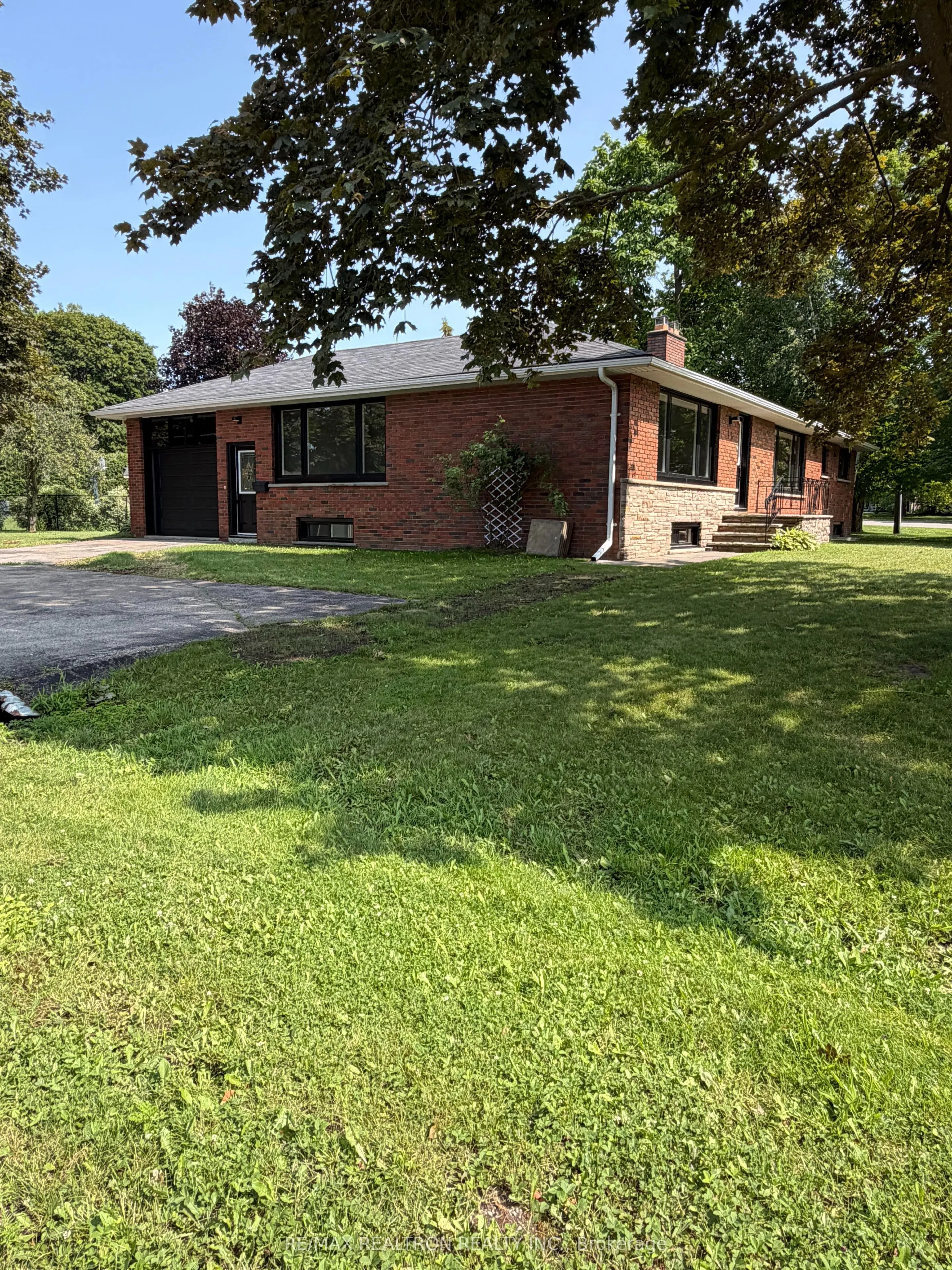 13 Circle Ridge Drive