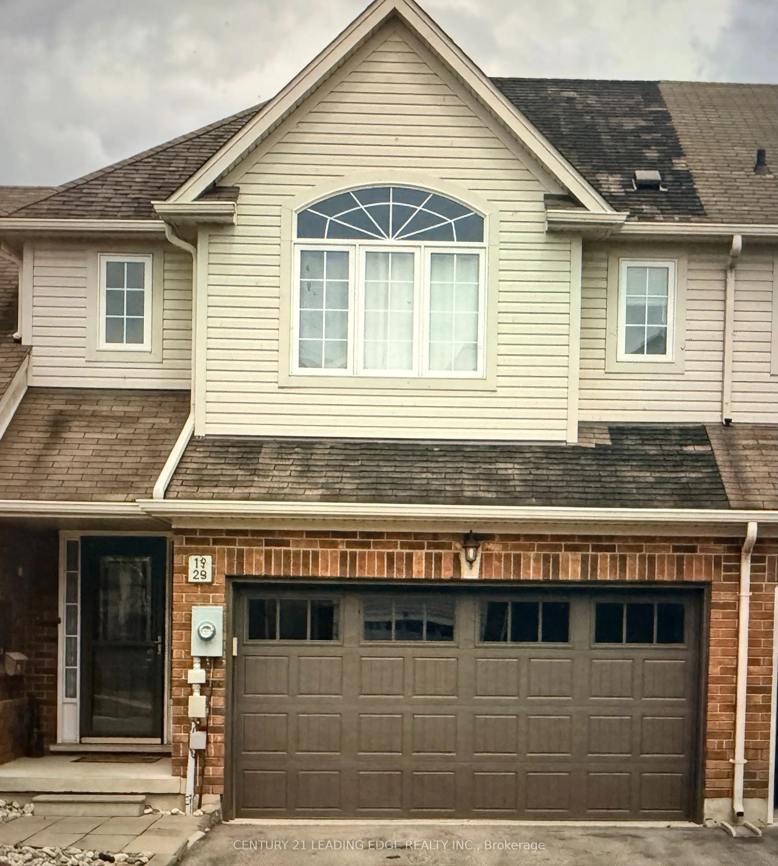 52 Apple Tree Crescent