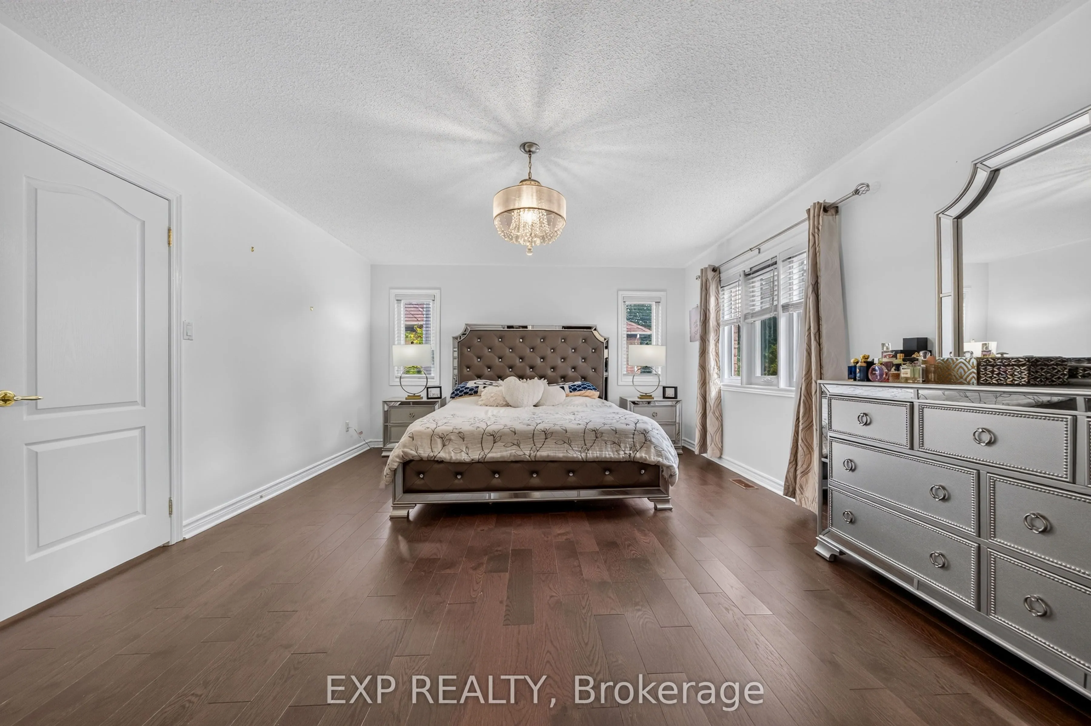 785 Quantra Crescent