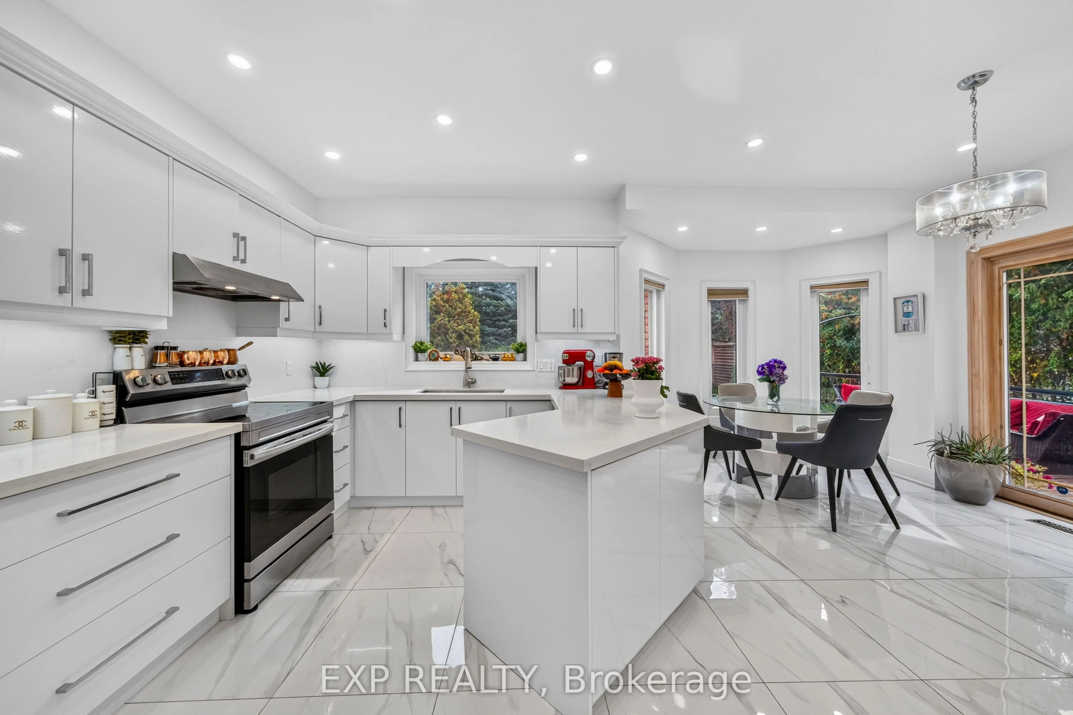 785 Quantra Crescent