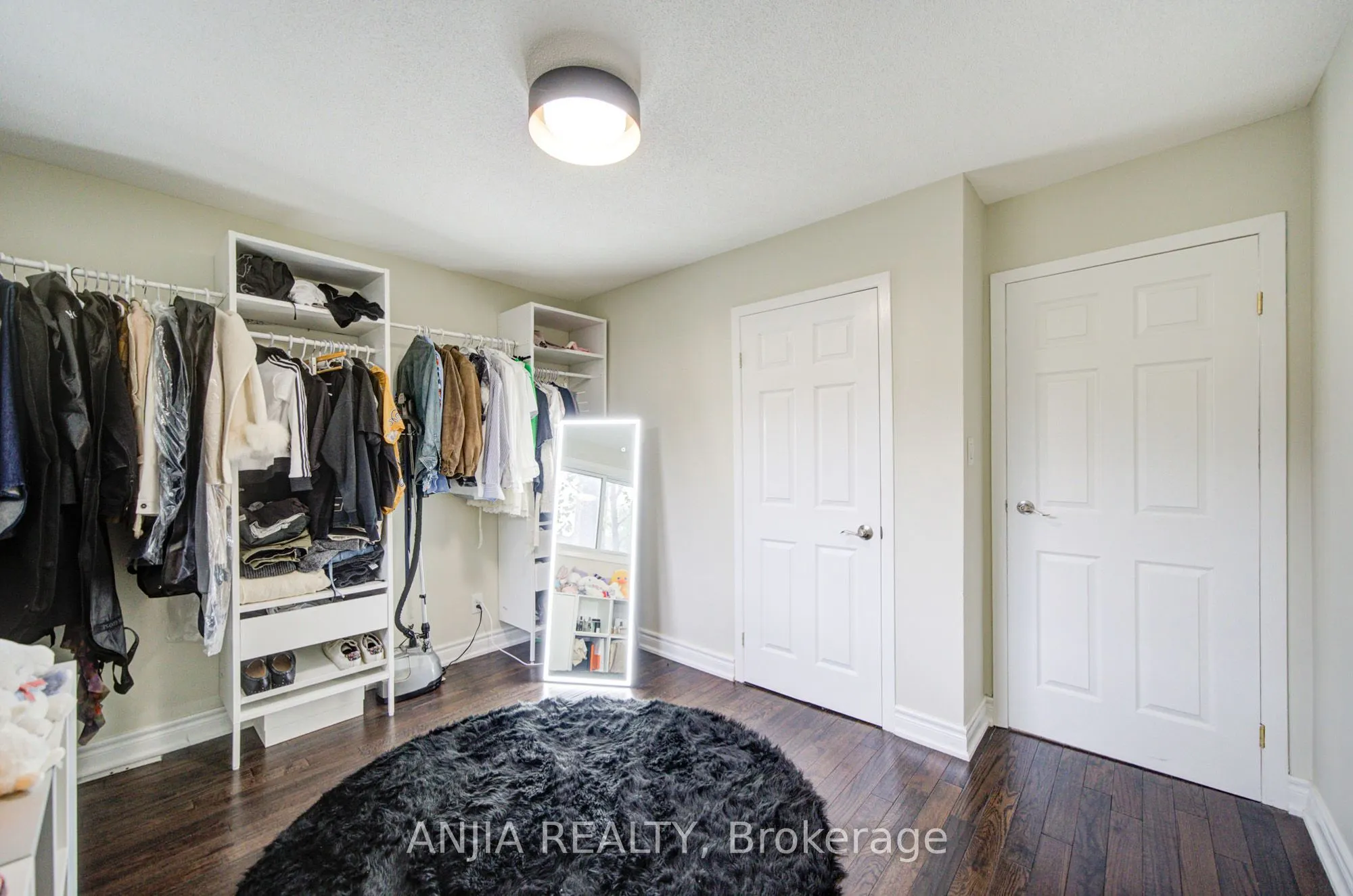 58 Summerfeldt Crescent