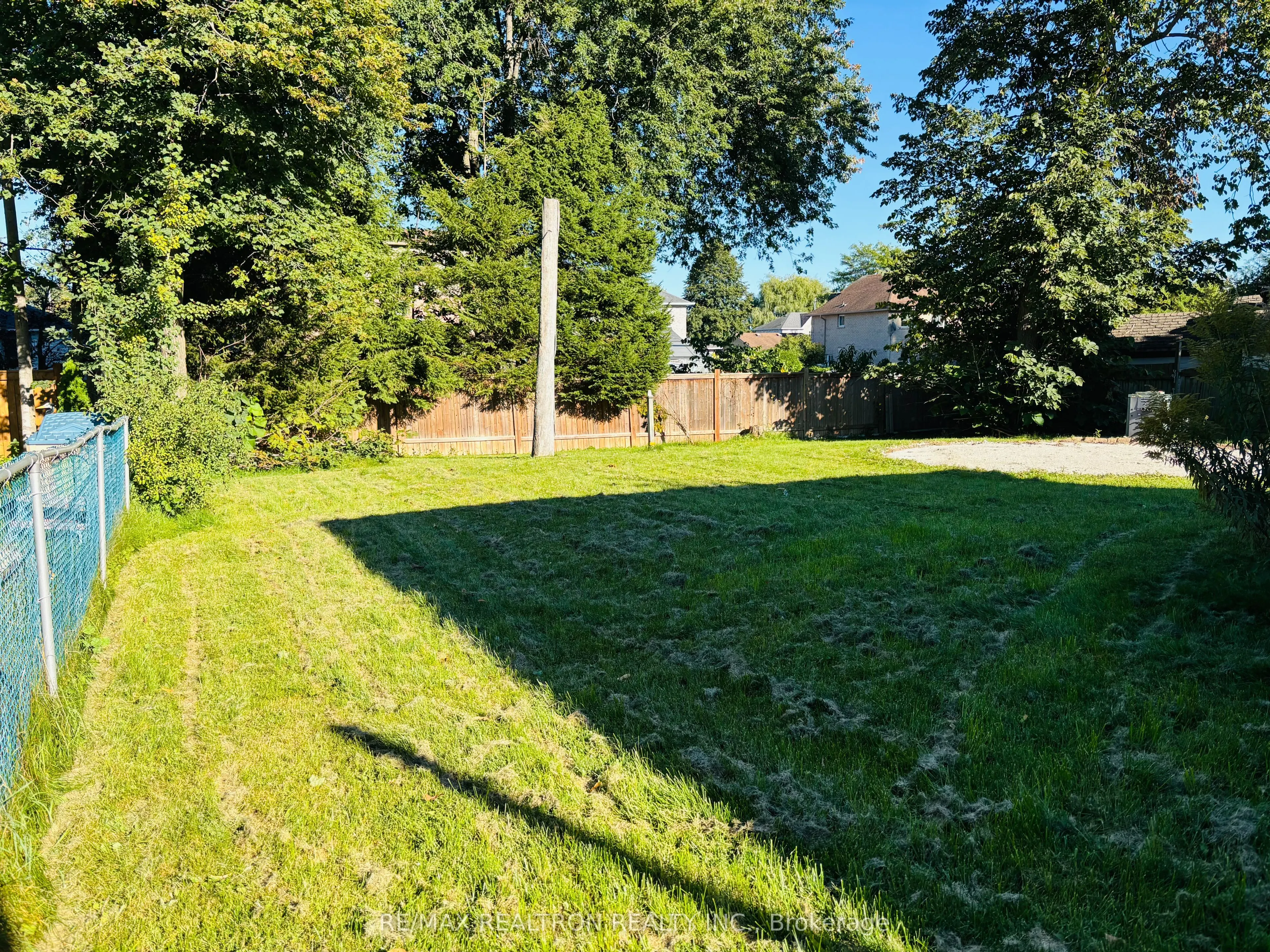 2287 Sandy Trail