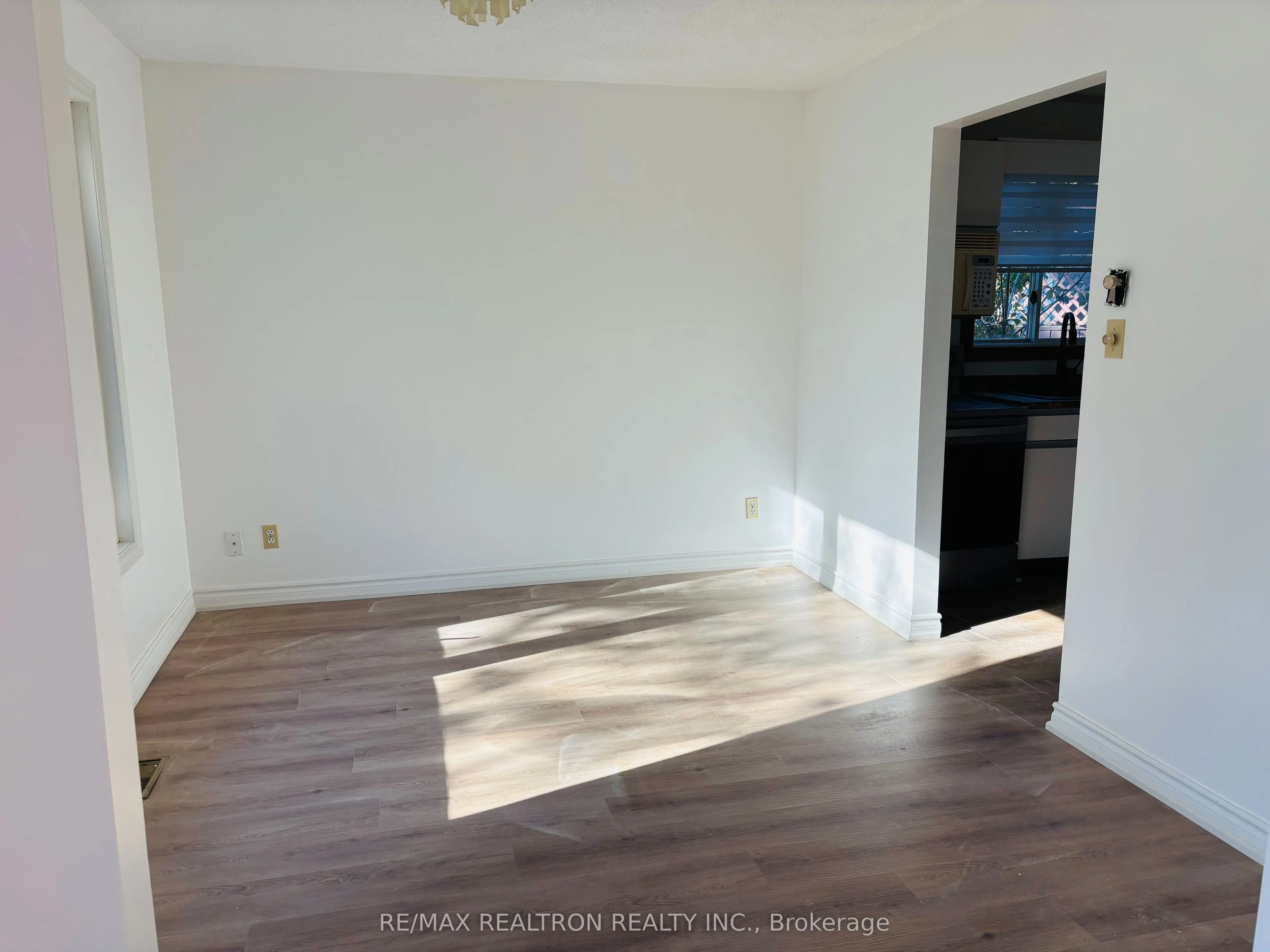 2287 Sandy Trail