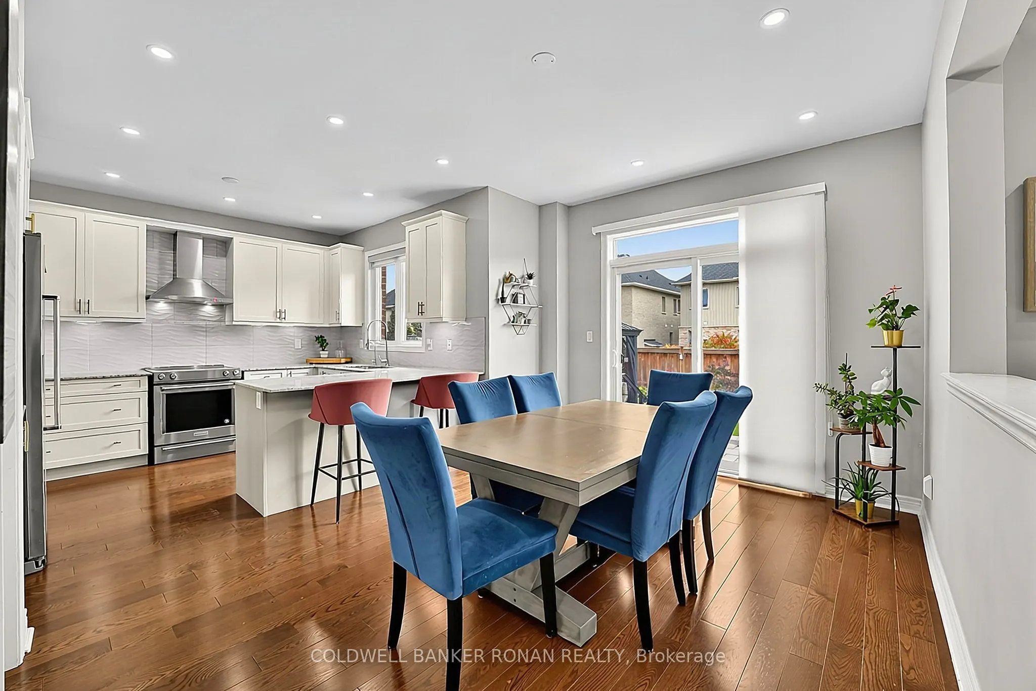 37 McGovern Street