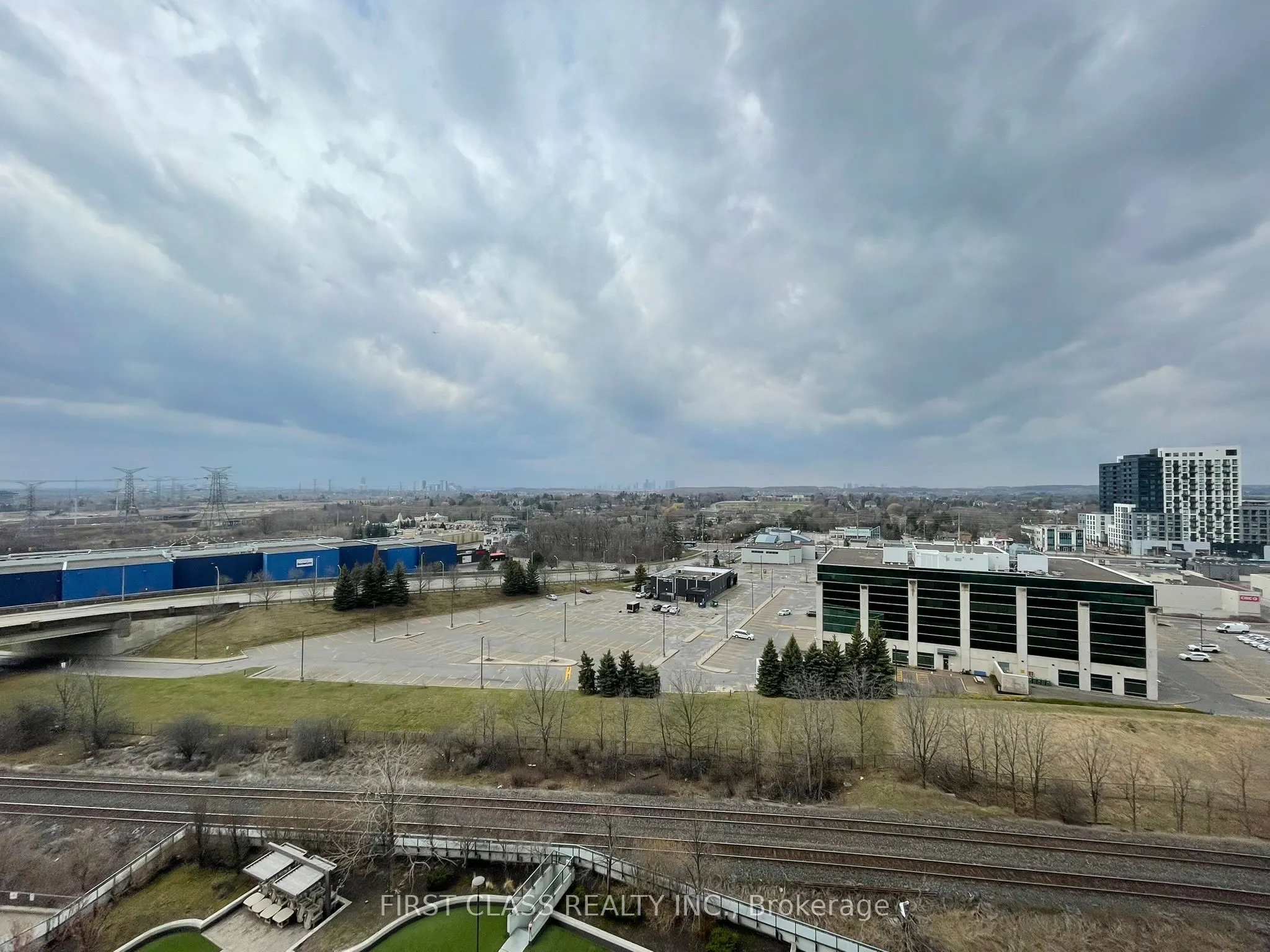 55 Oneida Crescent #1106