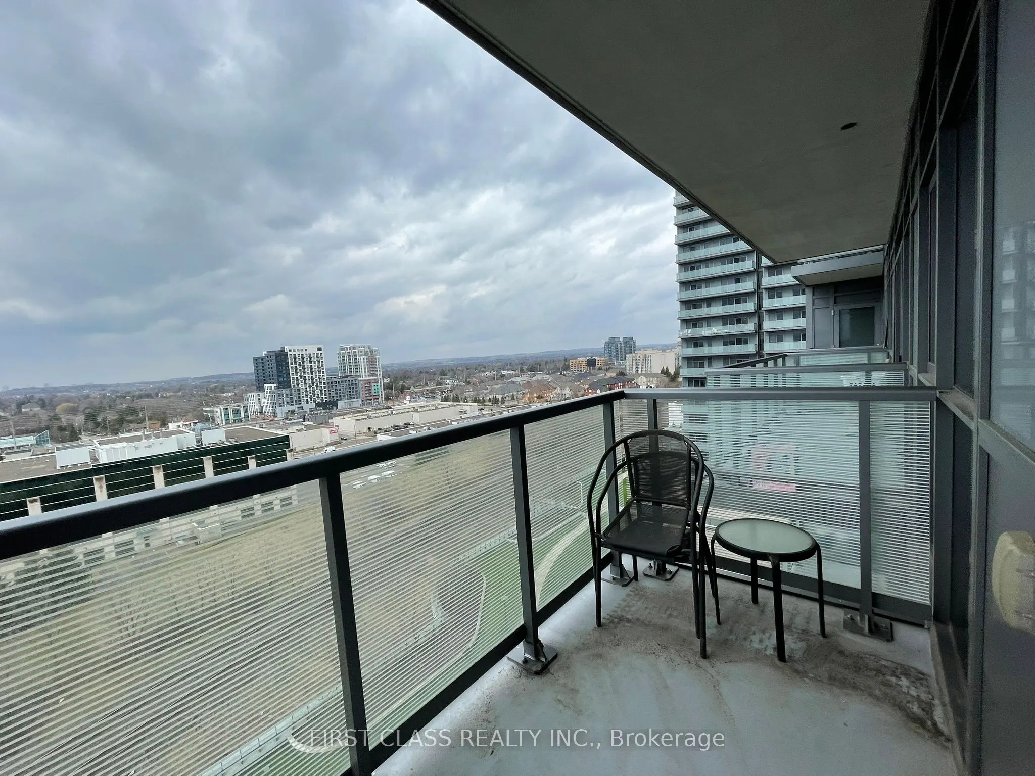 55 Oneida Crescent #1106