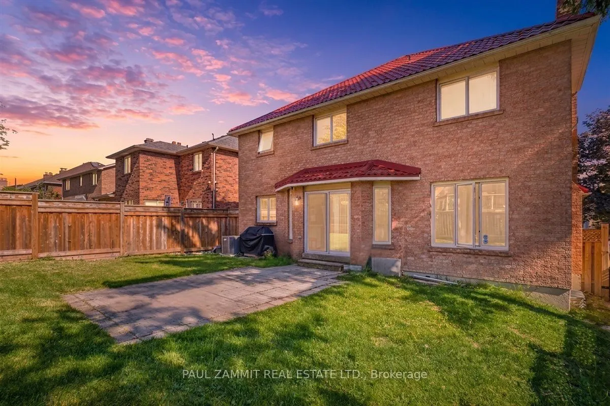 236 Green Lane