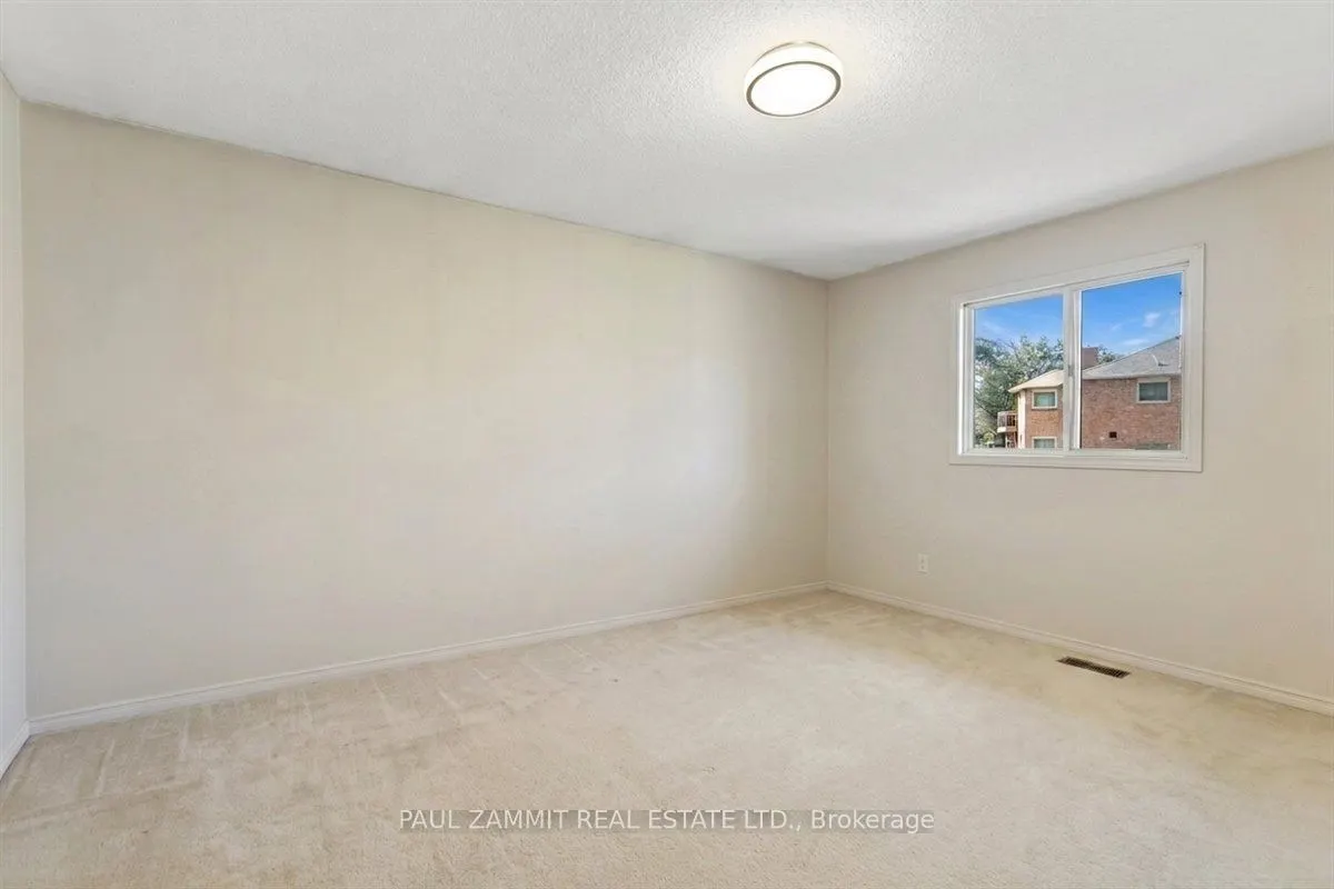 236 Green Lane