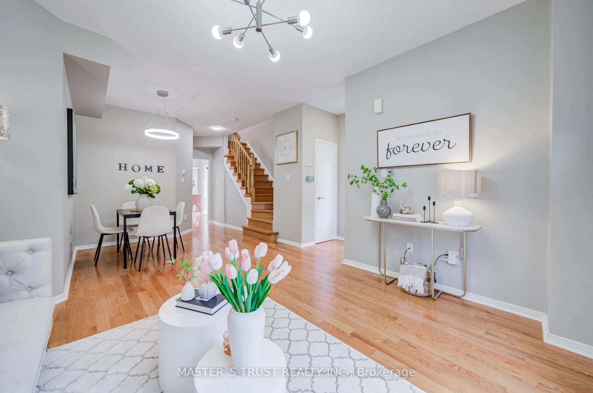 23 Observatory Lane #272