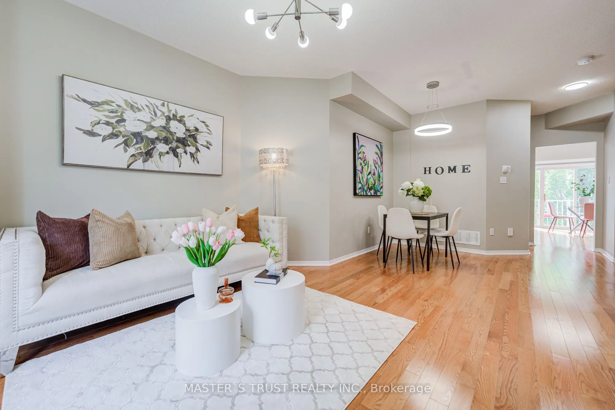 23 Observatory Lane #272