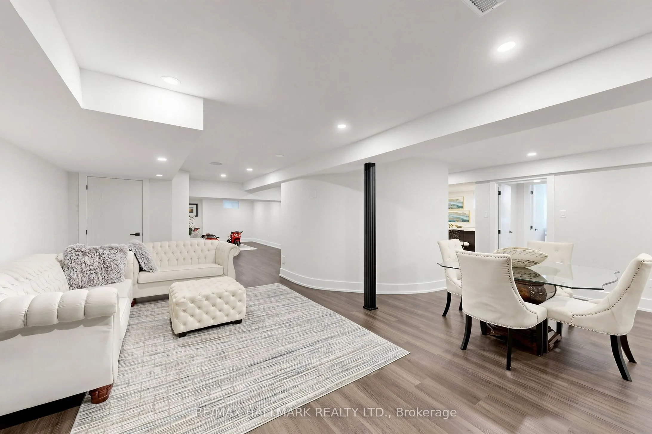 63 Willett Crescent