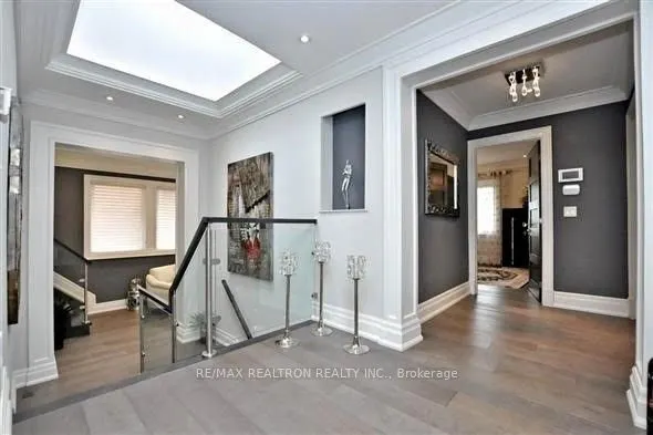 57 Oxford Street #Main & Lower