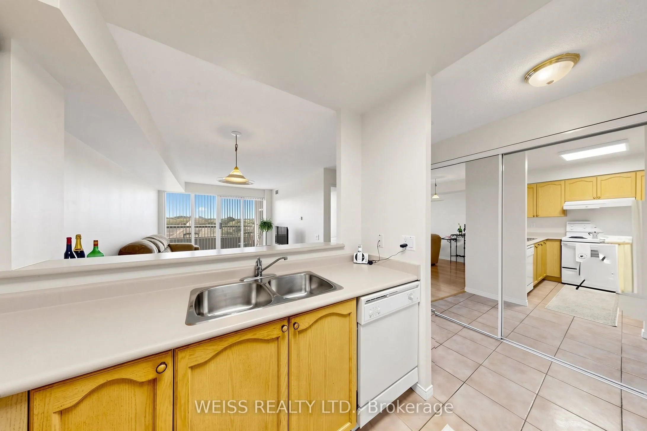 5 Emerald Lane #710