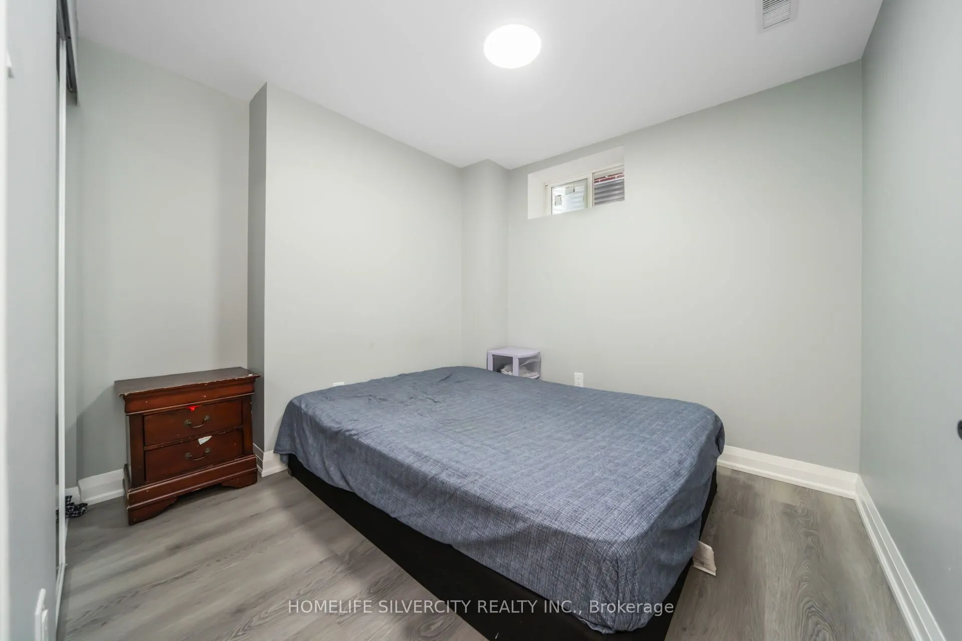 67 Ten Pines Road