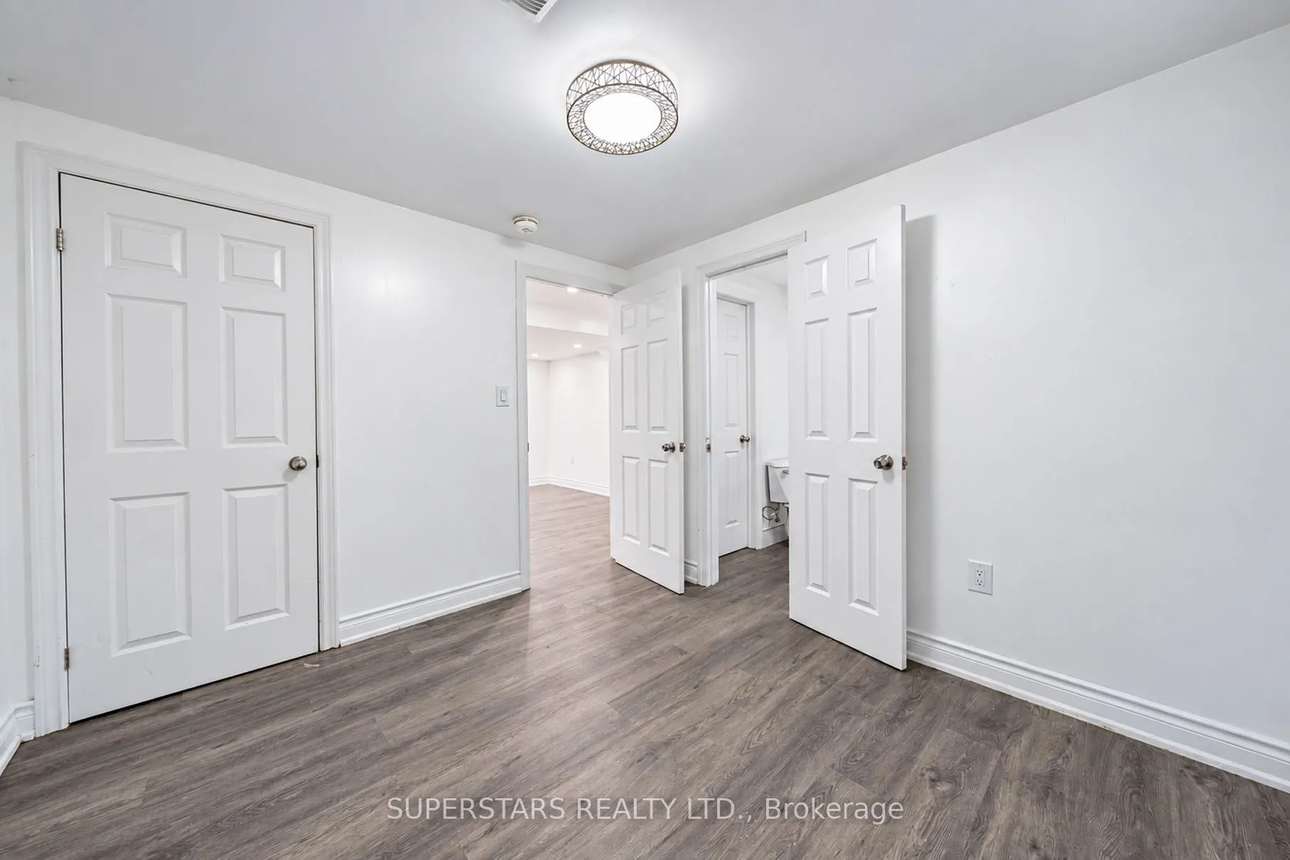 16 Lepp Drive