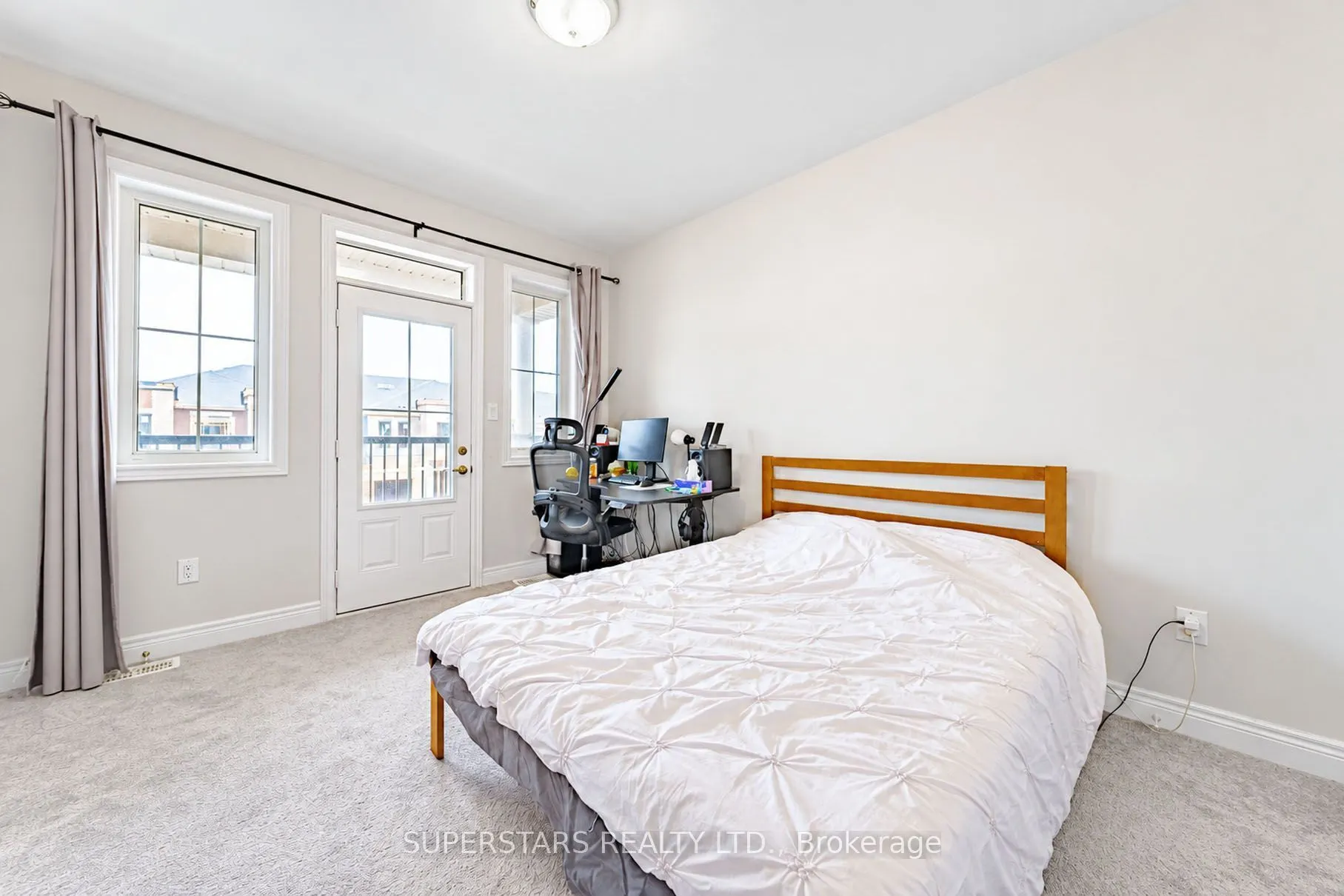 16 Lepp Drive