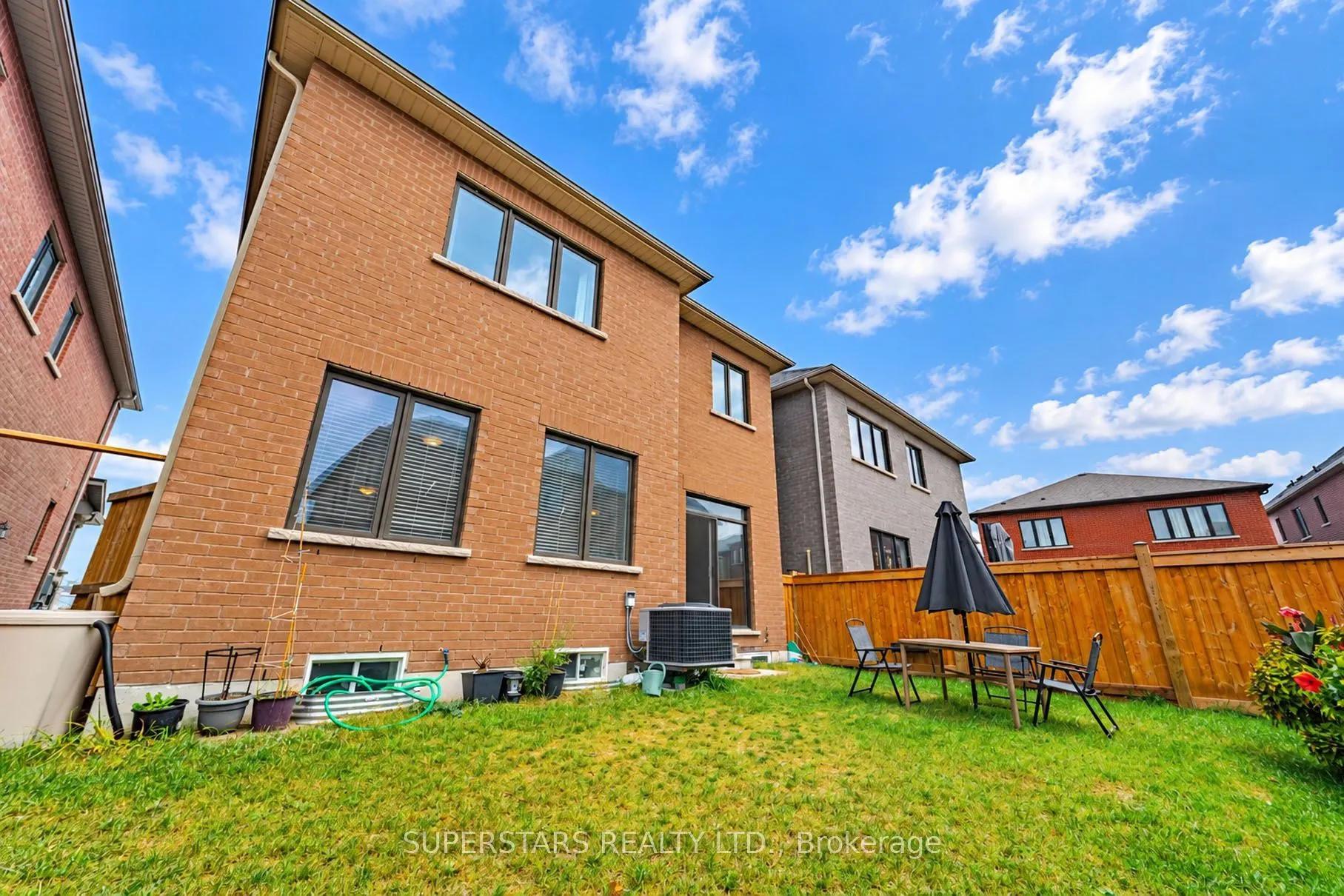 16 Lepp Drive