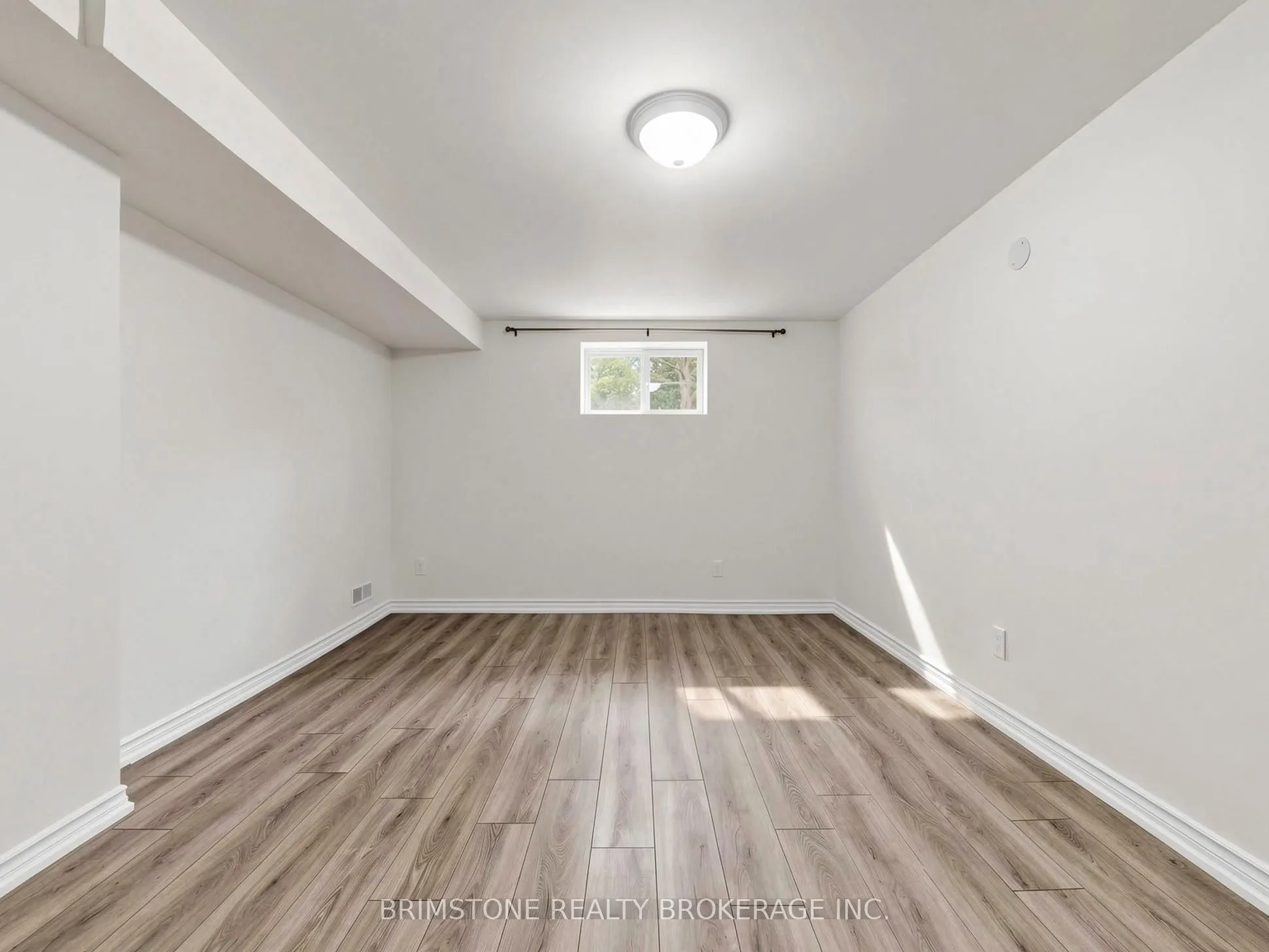 93 Bayview Parkway