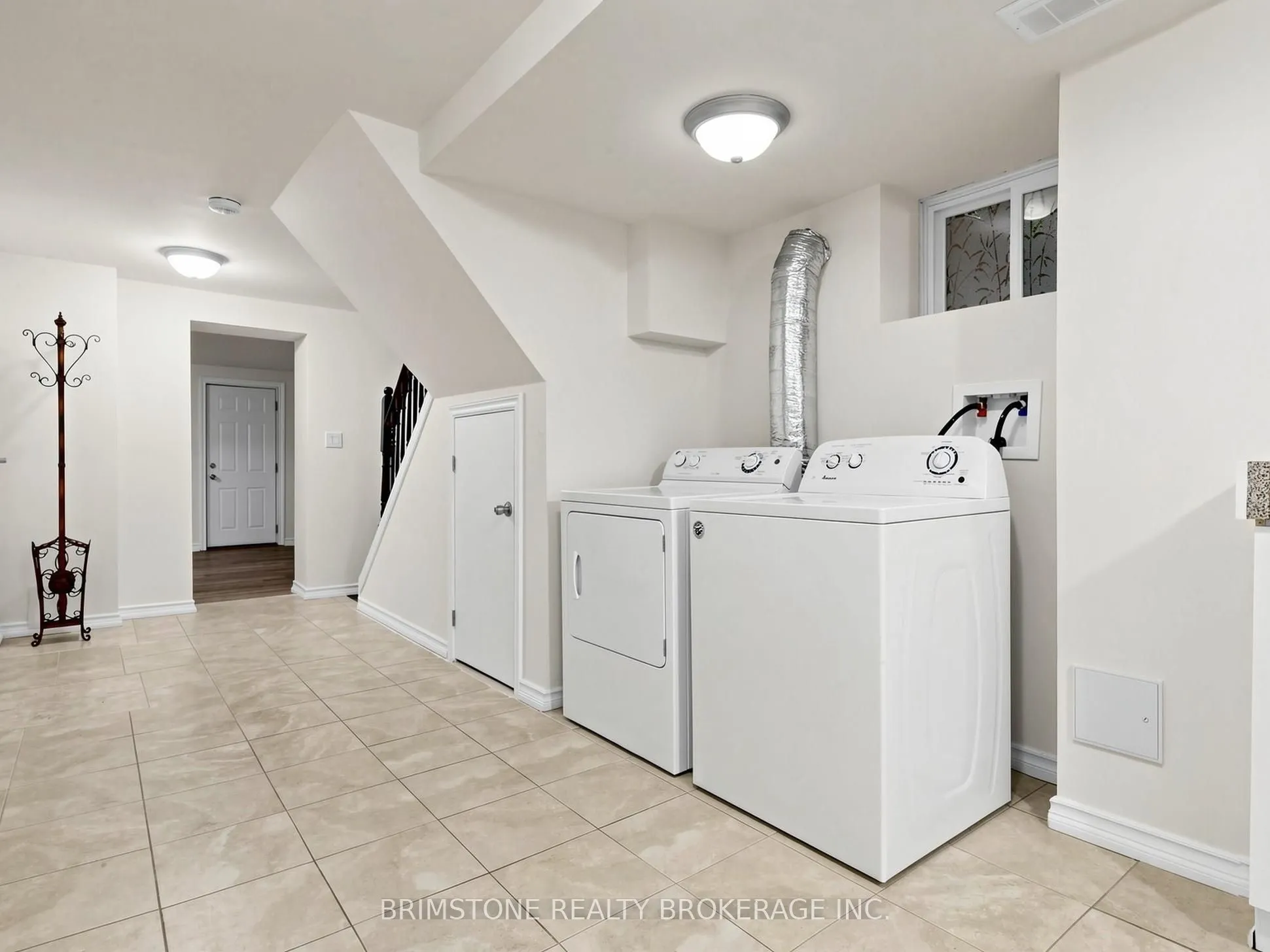 93 Bayview Parkway