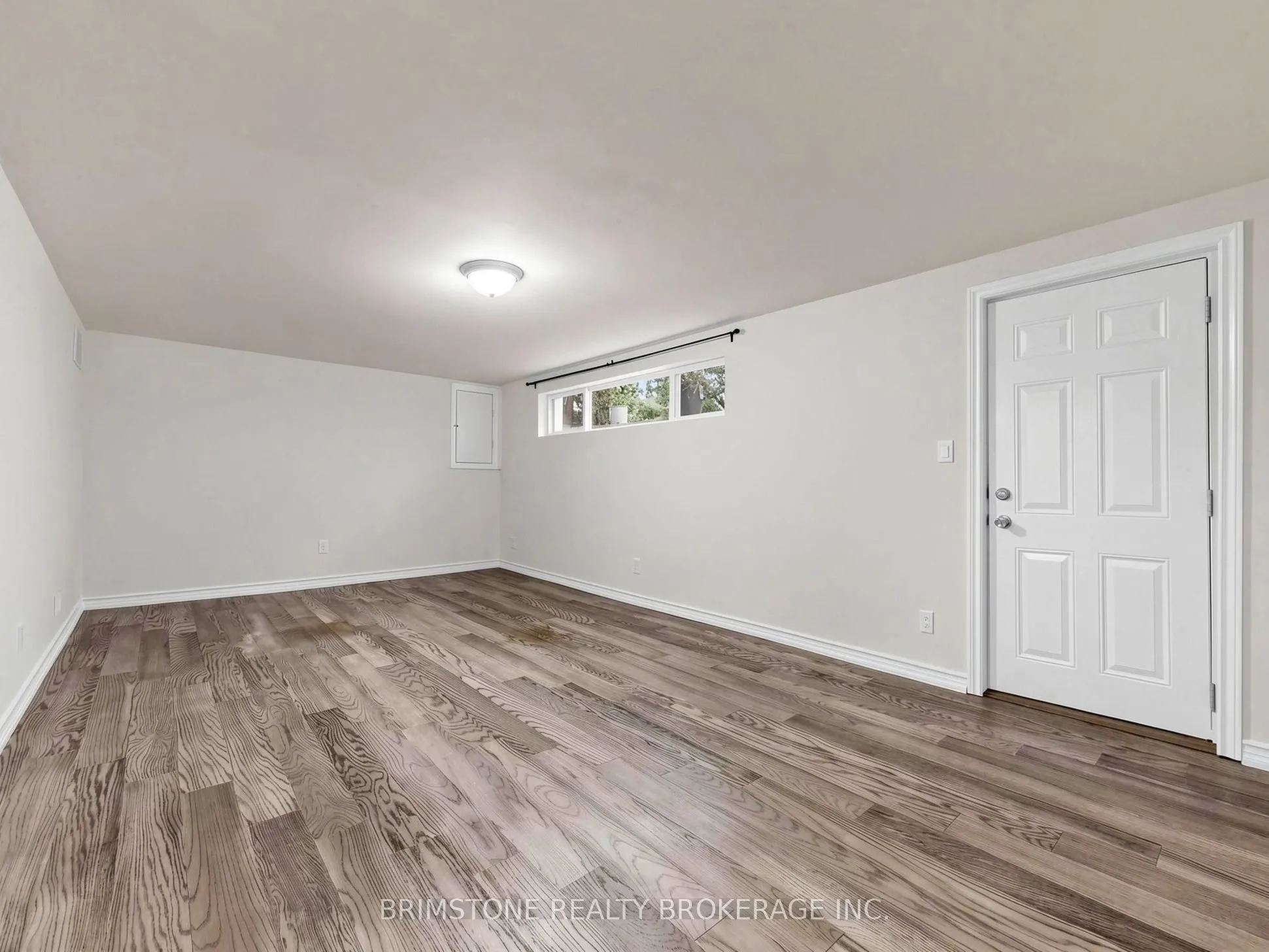 93 Bayview Parkway