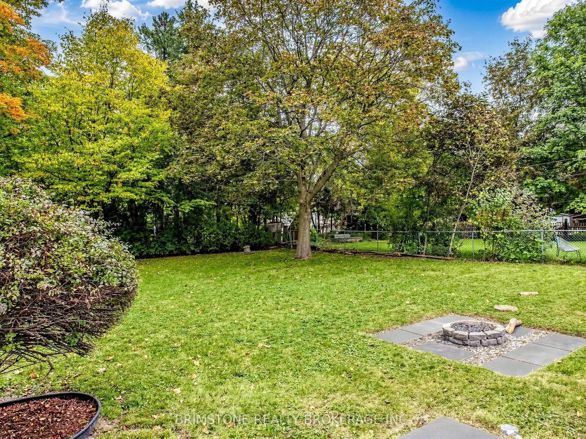 93 Bayview Parkway