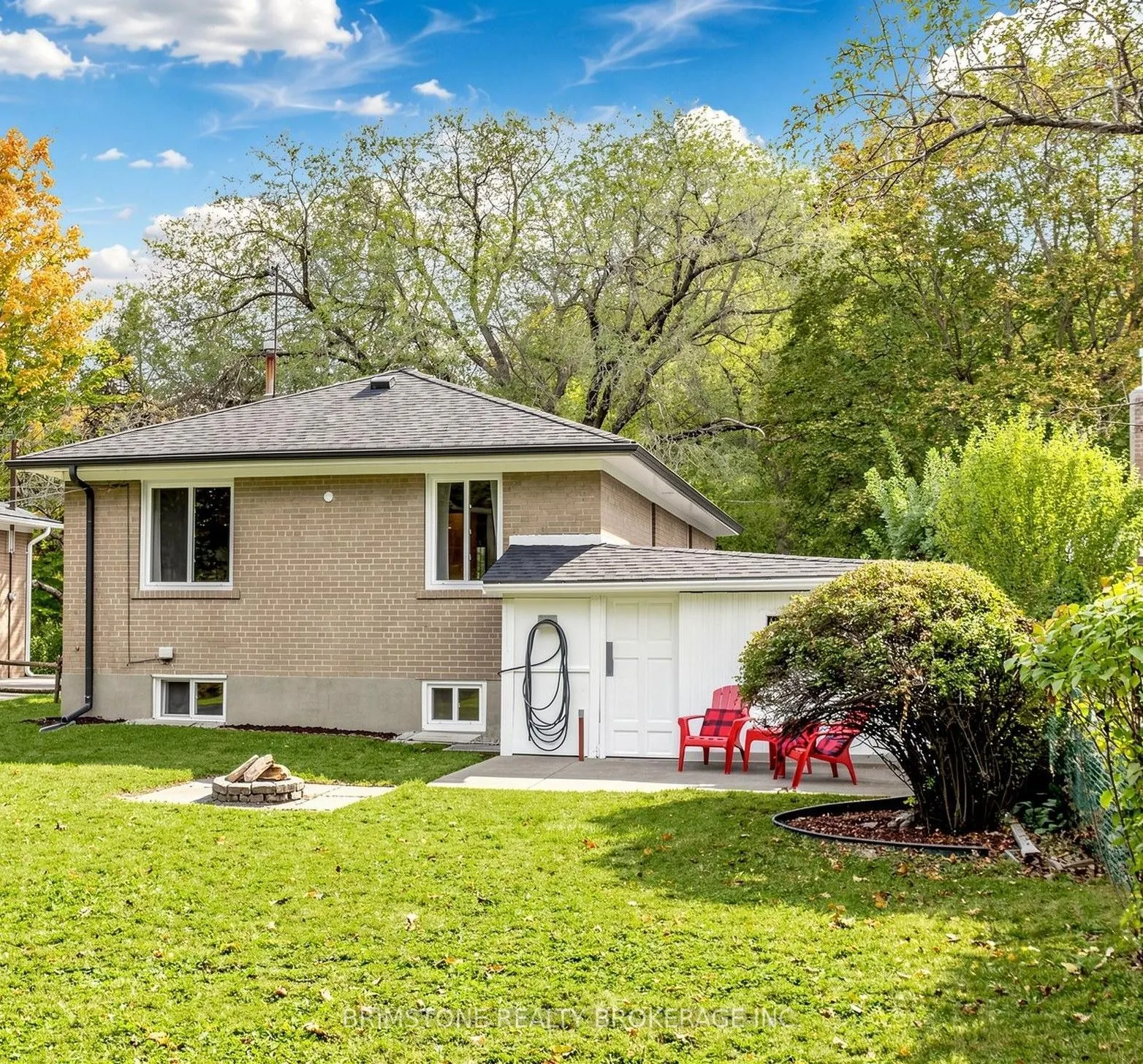 93 Bayview Parkway