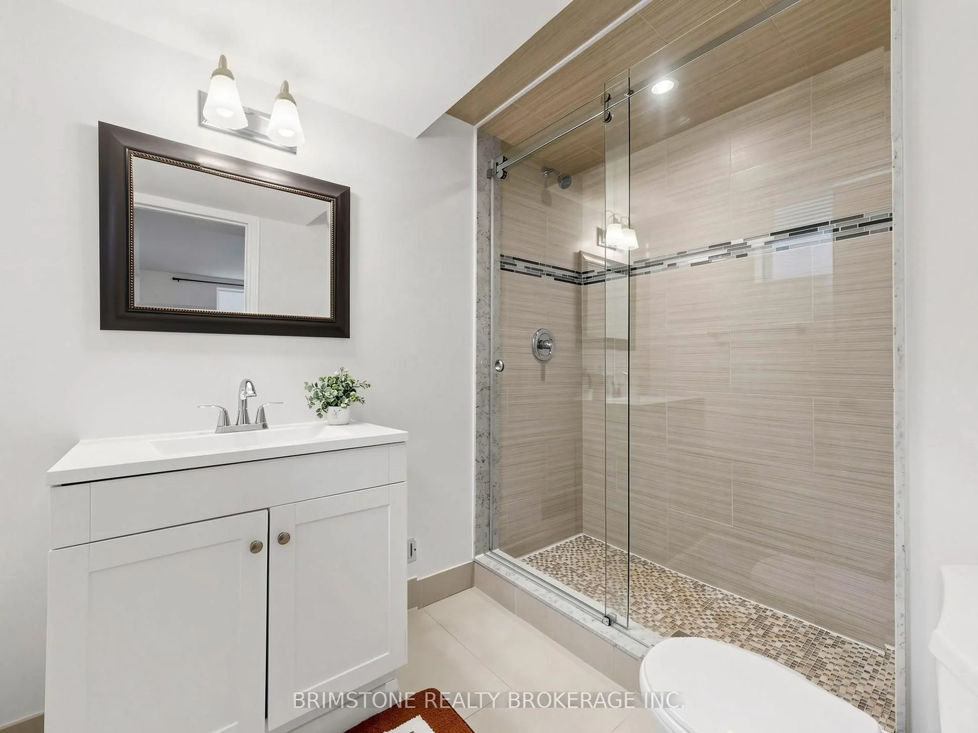 93 Bayview Parkway