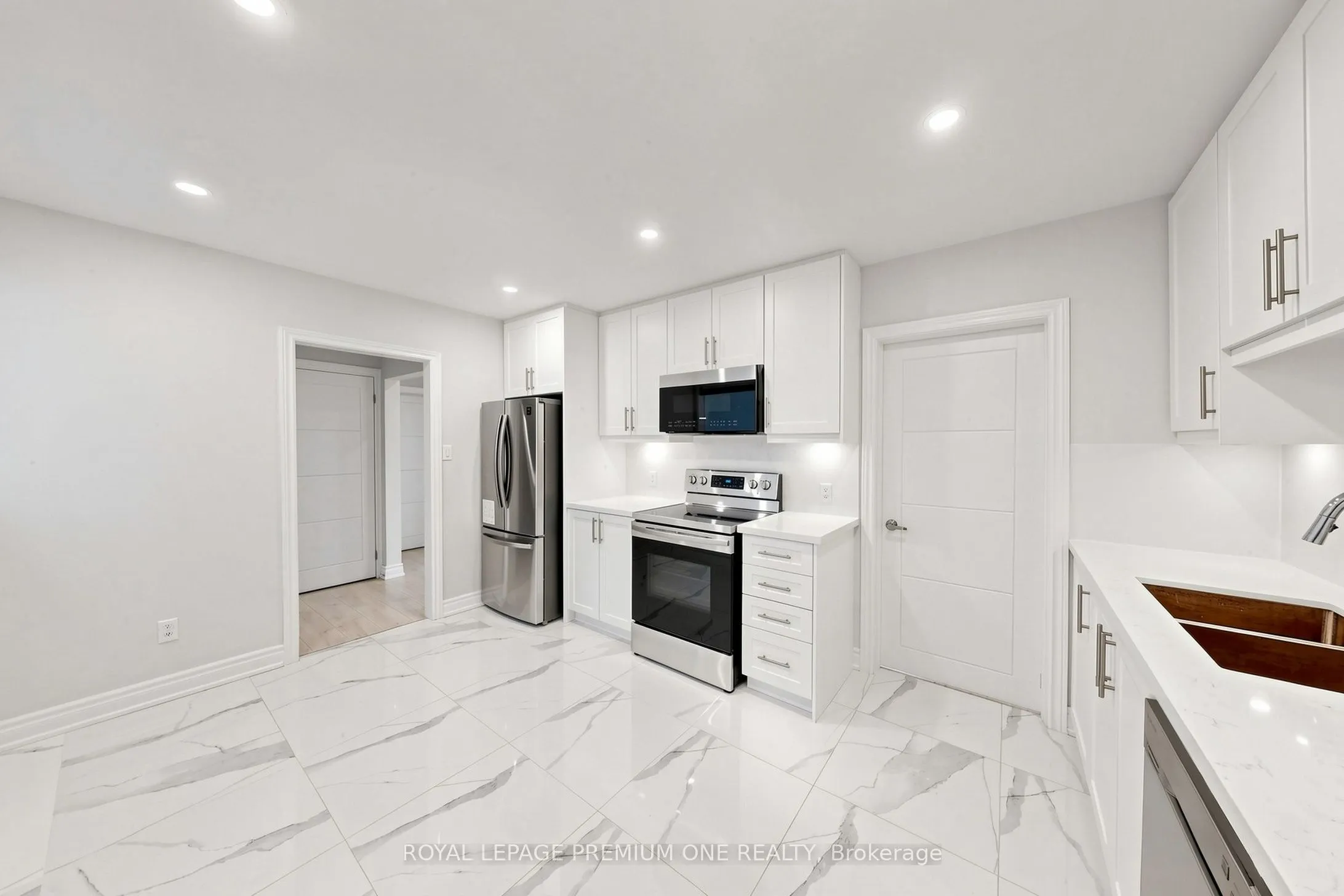 98 Thornton Avenue