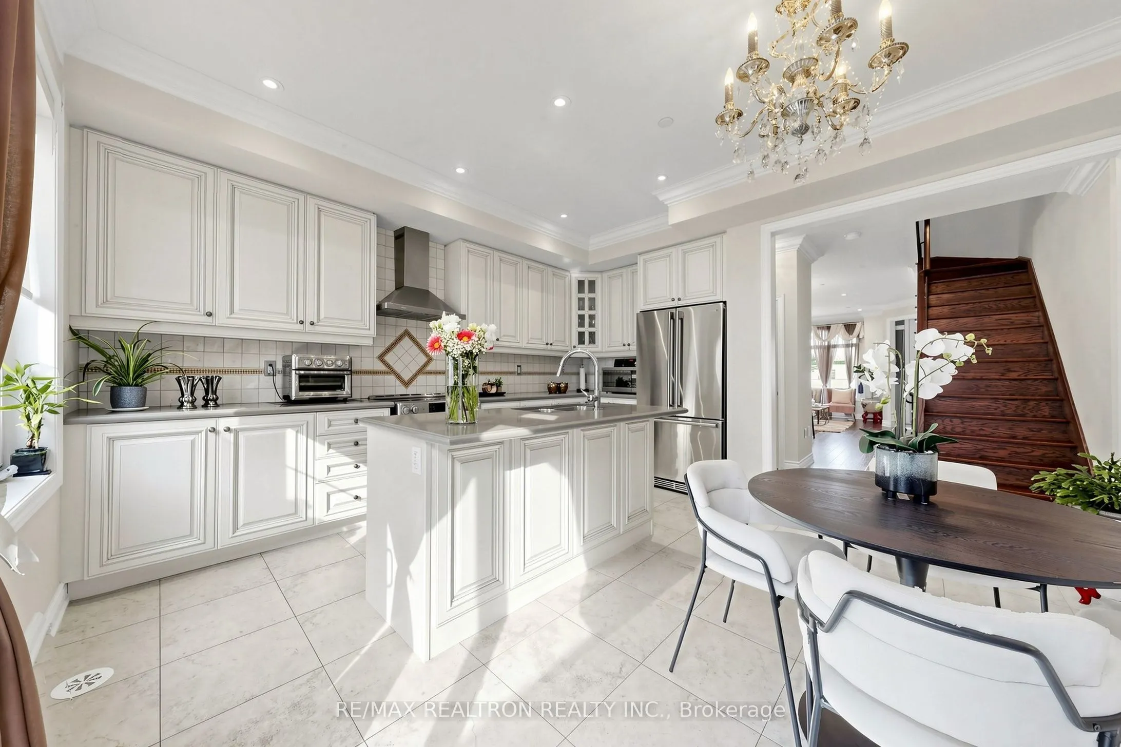 1331 Major Mackenzie Drive W #17