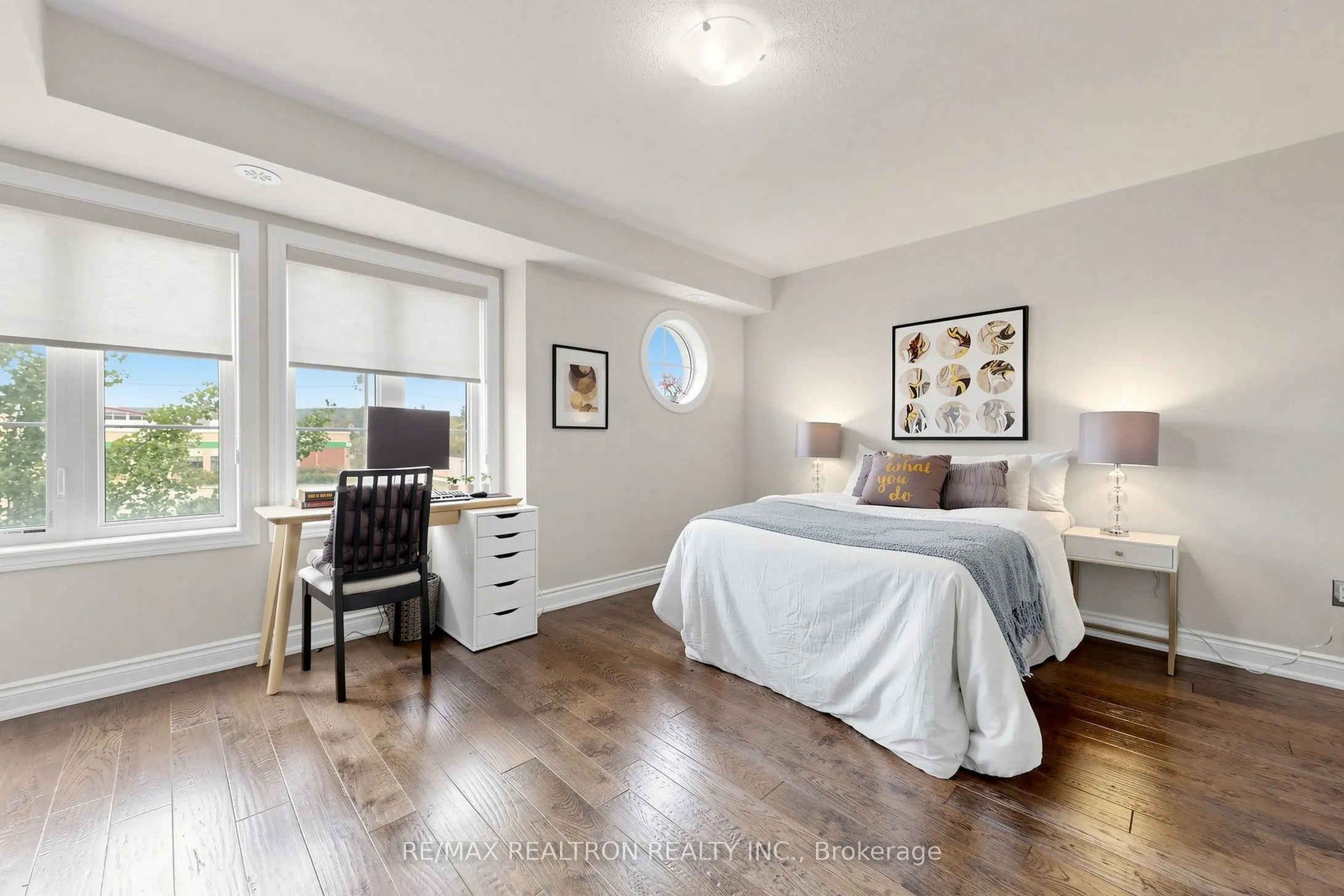 1331 Major Mackenzie Drive W #17