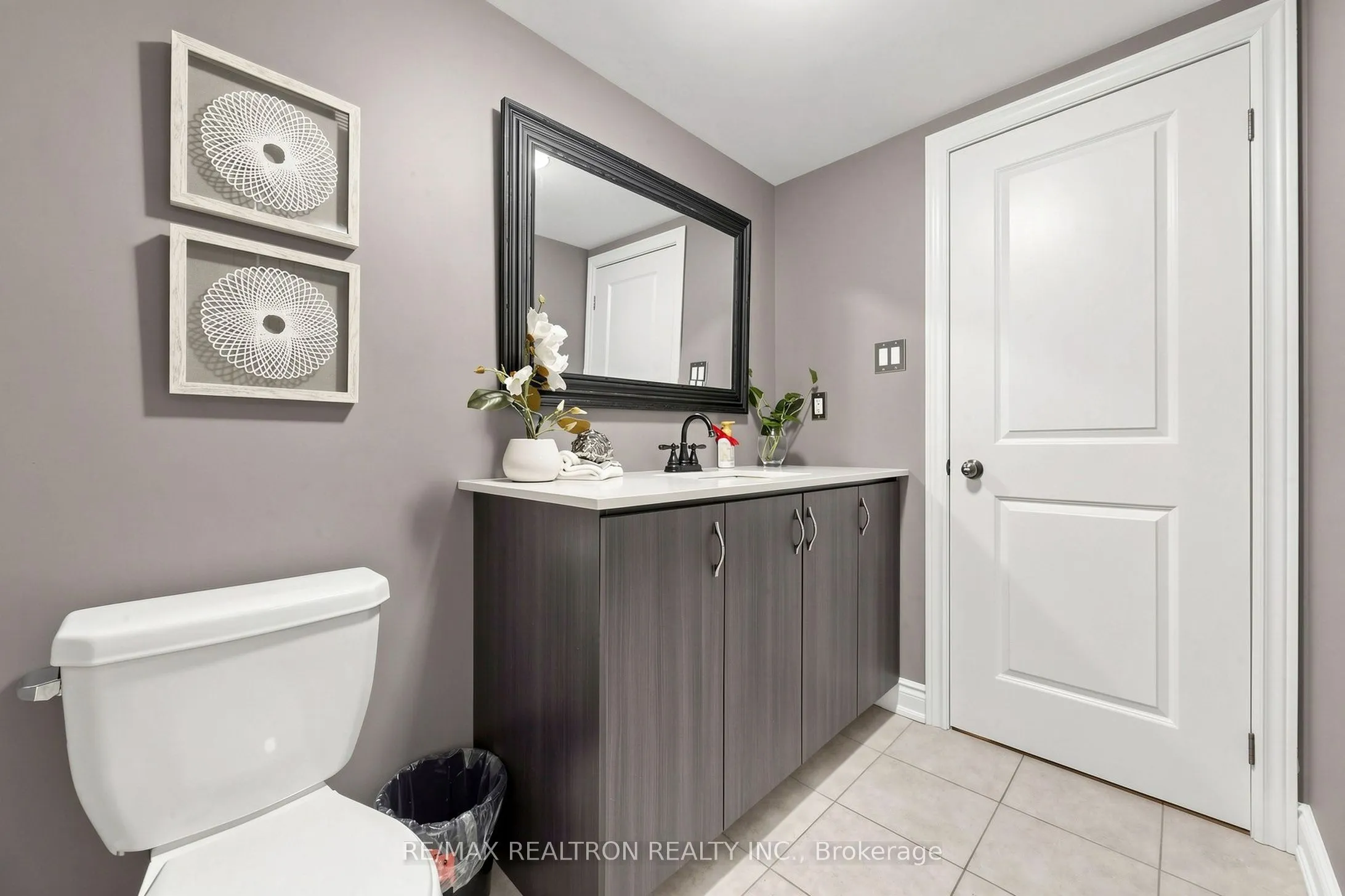 1331 Major Mackenzie Drive W #17