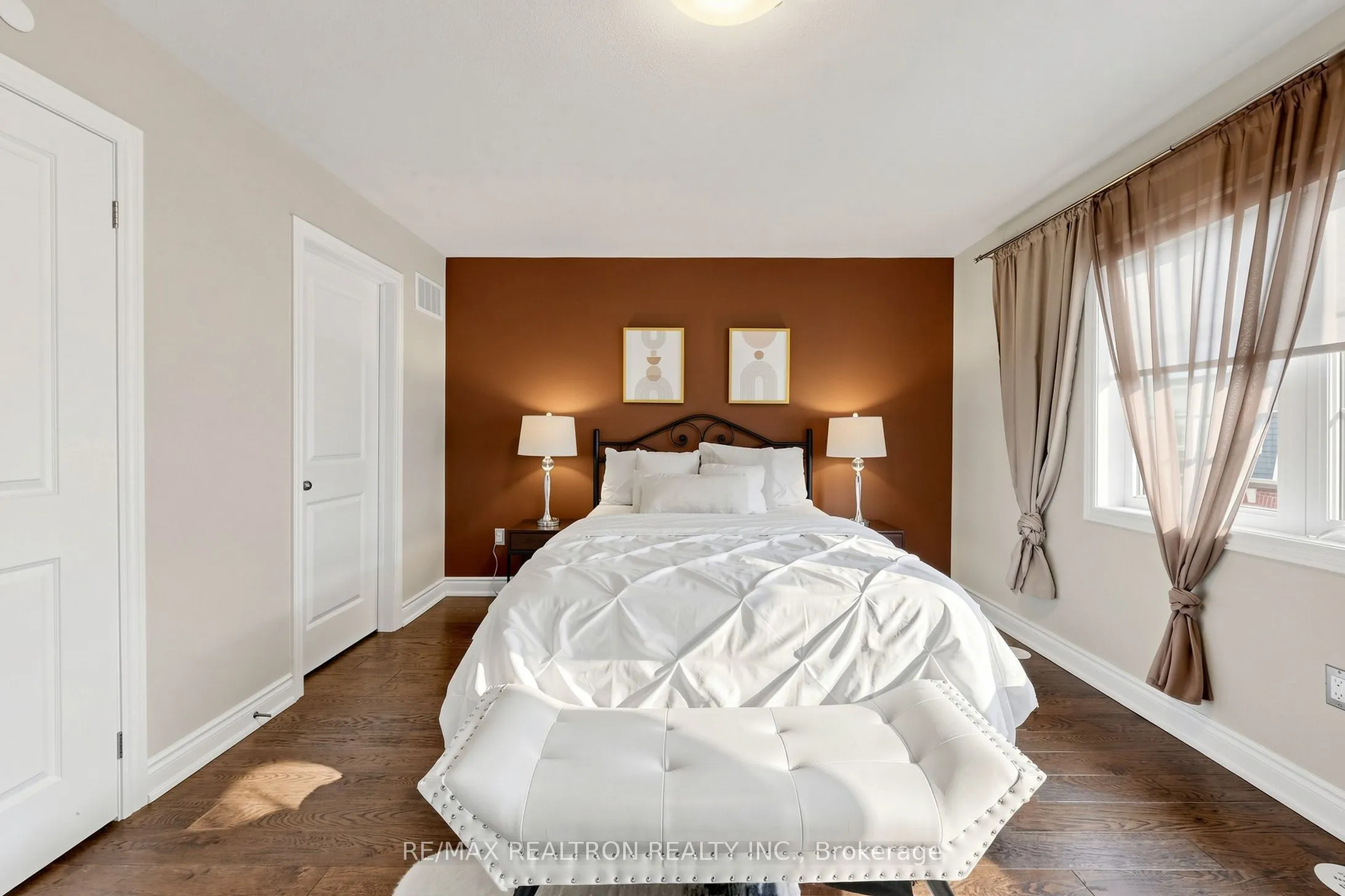 1331 Major Mackenzie Drive W #17