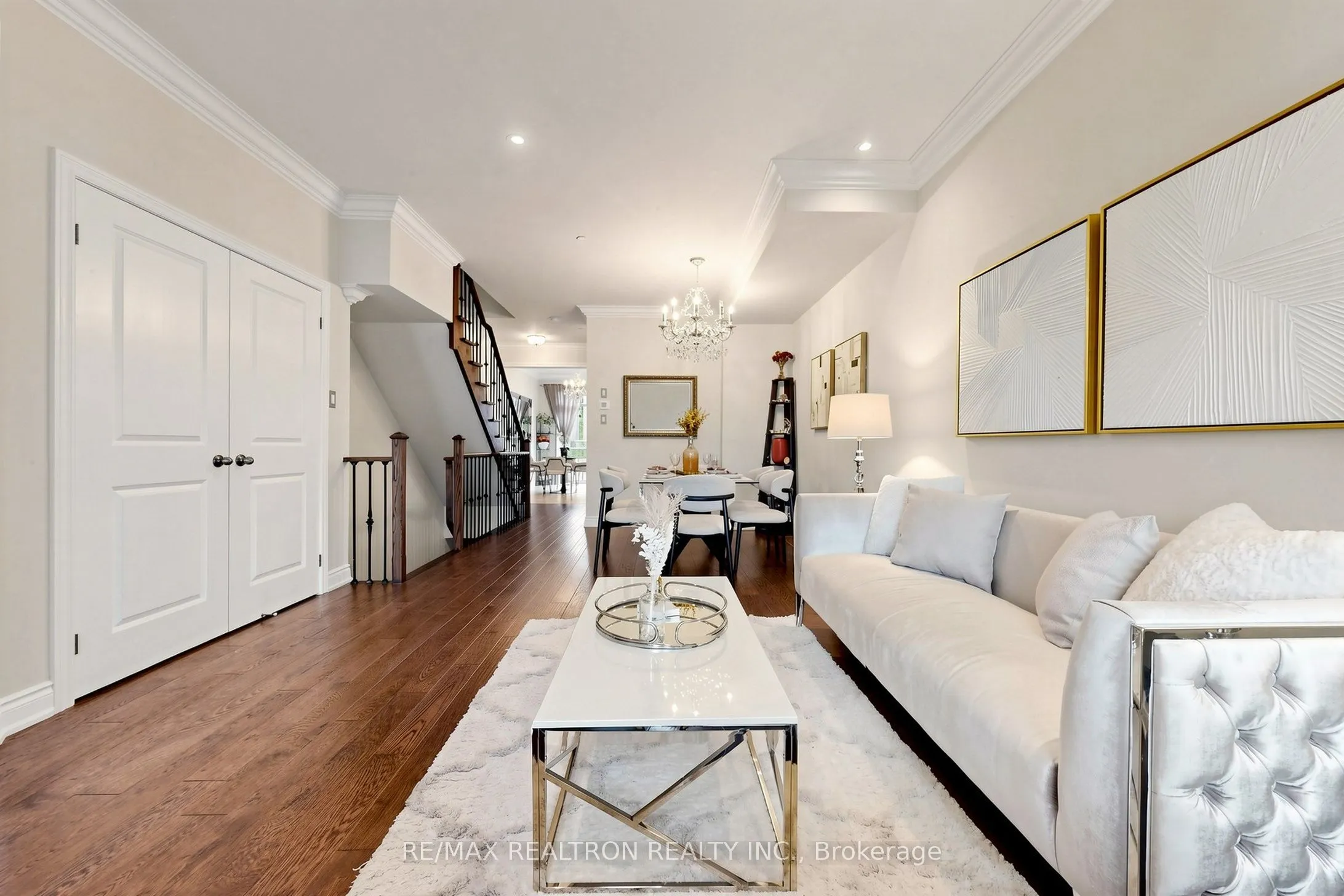 1331 Major Mackenzie Drive W #17