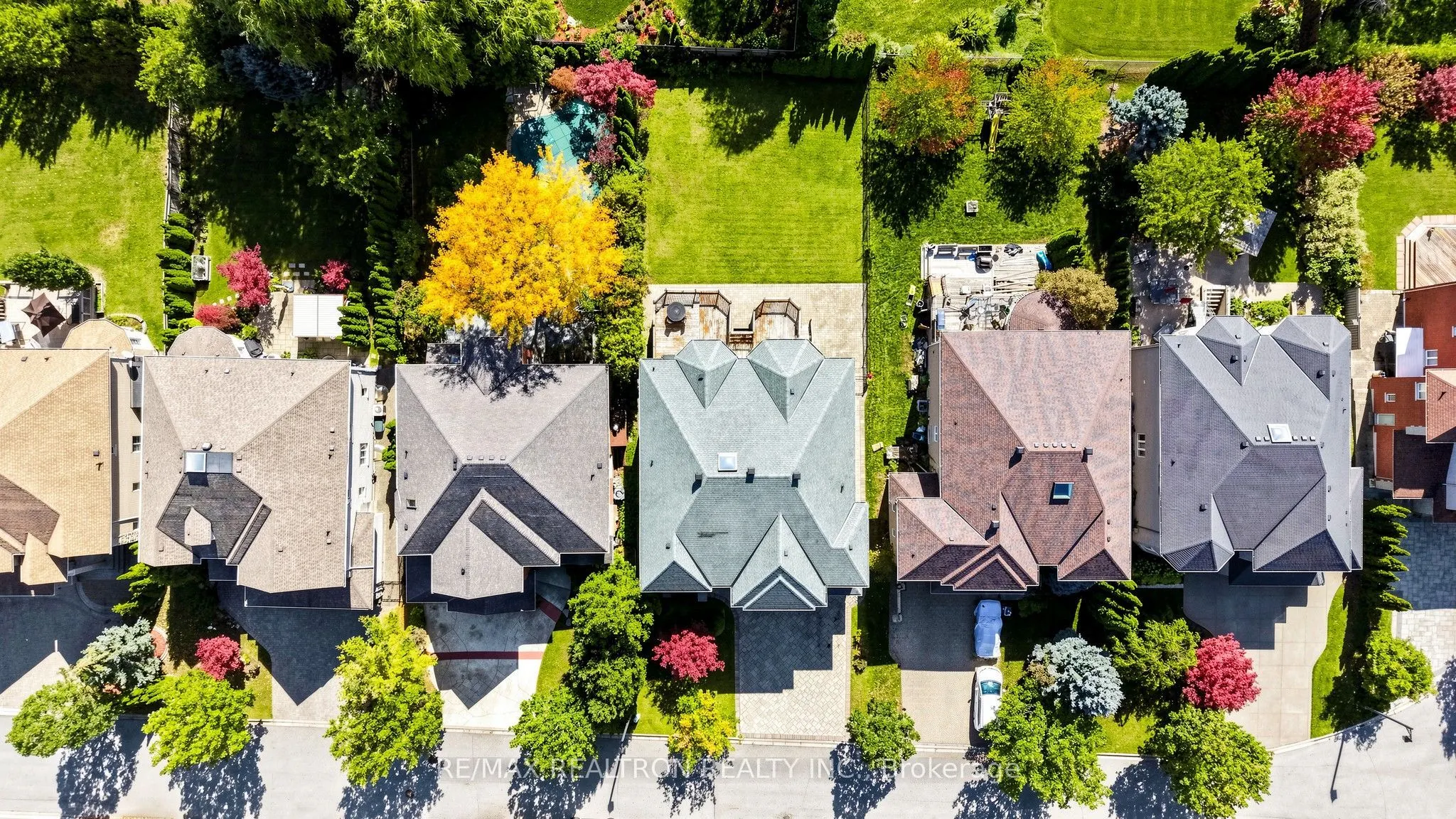 15 Ridgley Court