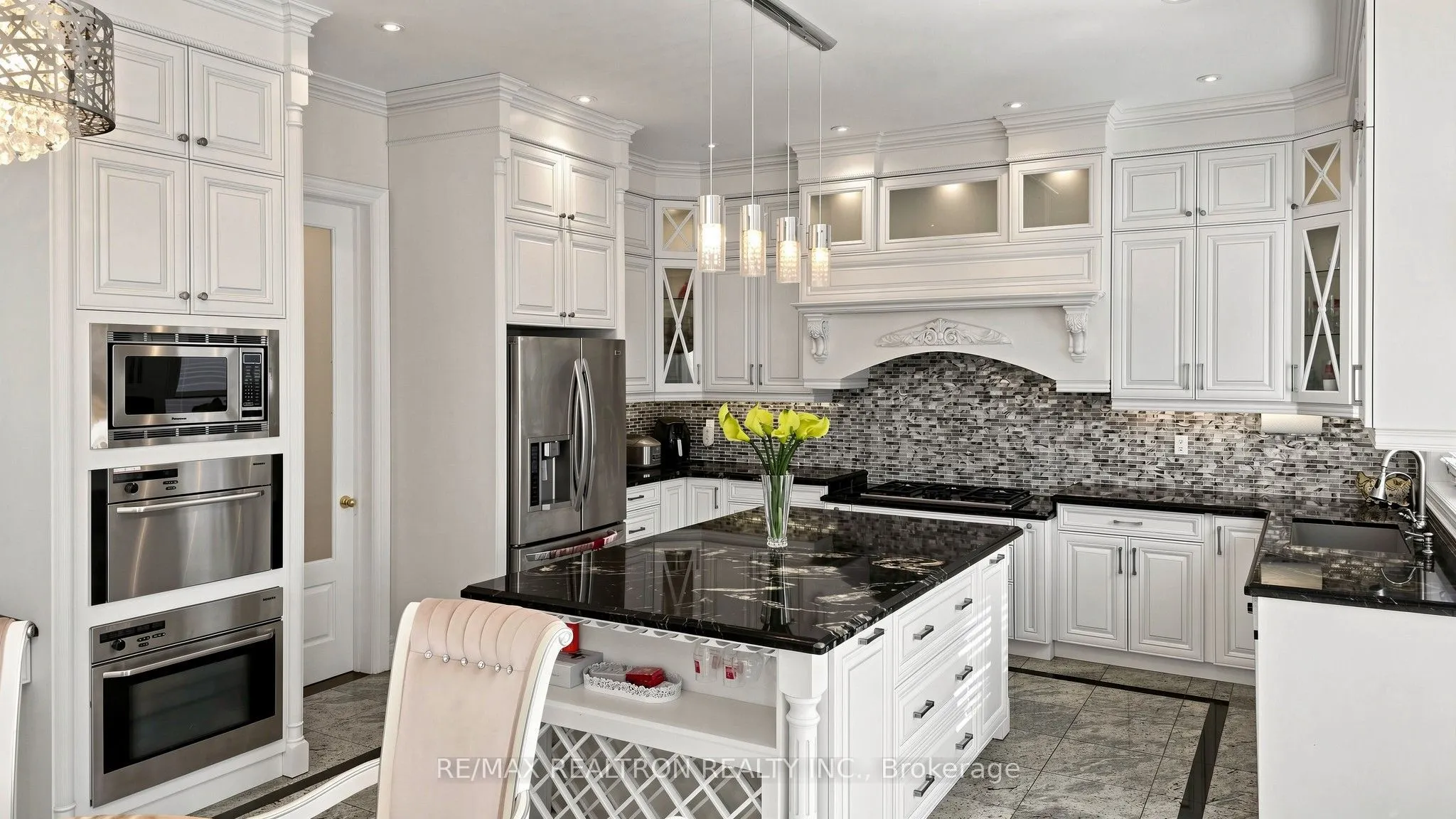 15 Ridgley Court
