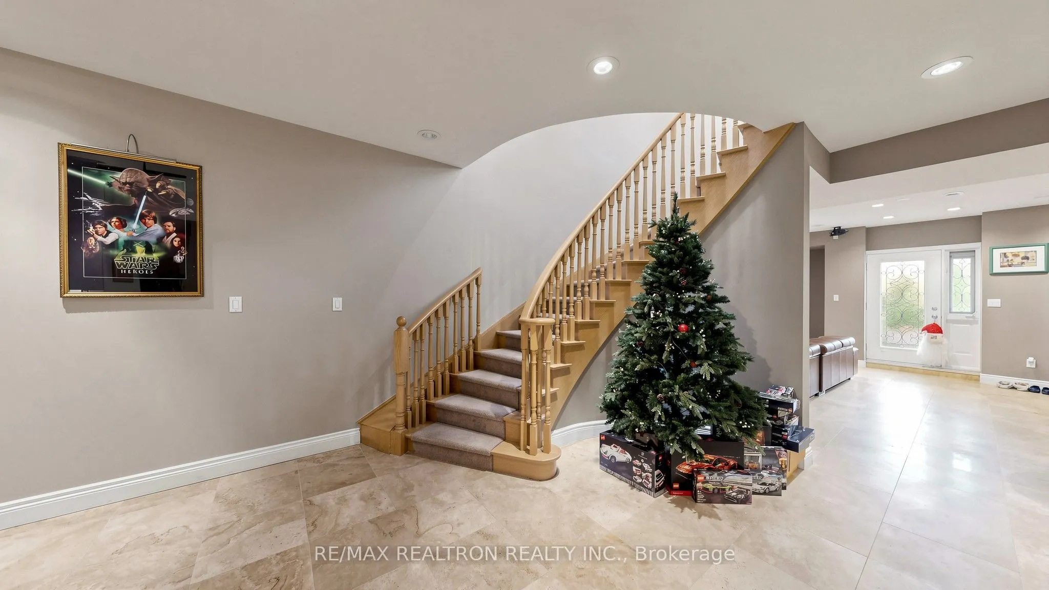 15 Ridgley Court