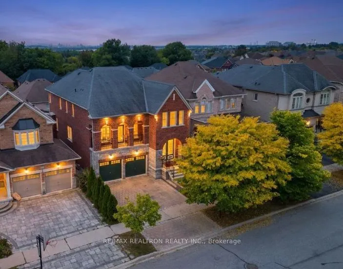 66 Bush Ridges Avenue