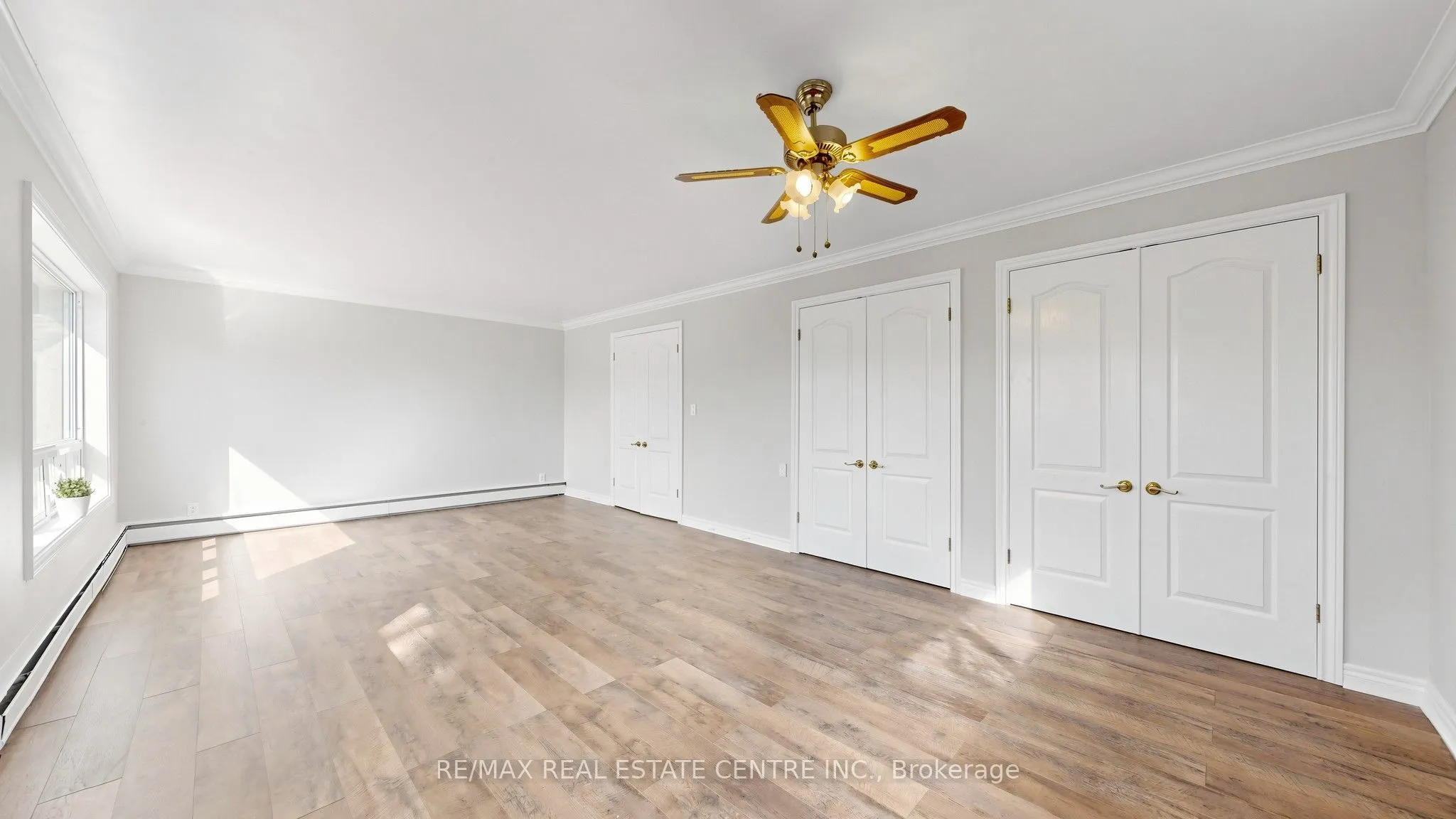 393 Canal Road W