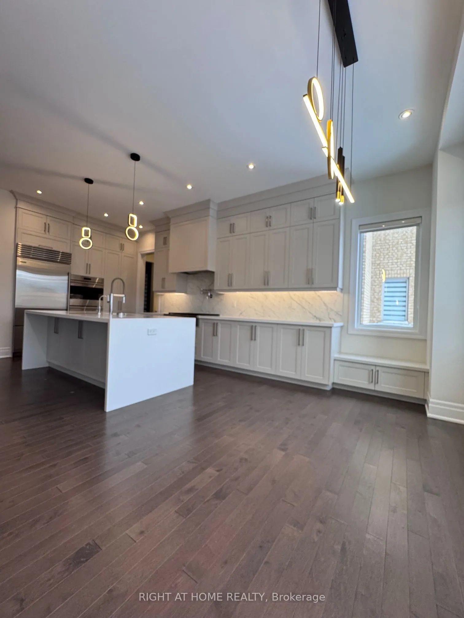 21 Casavant Court