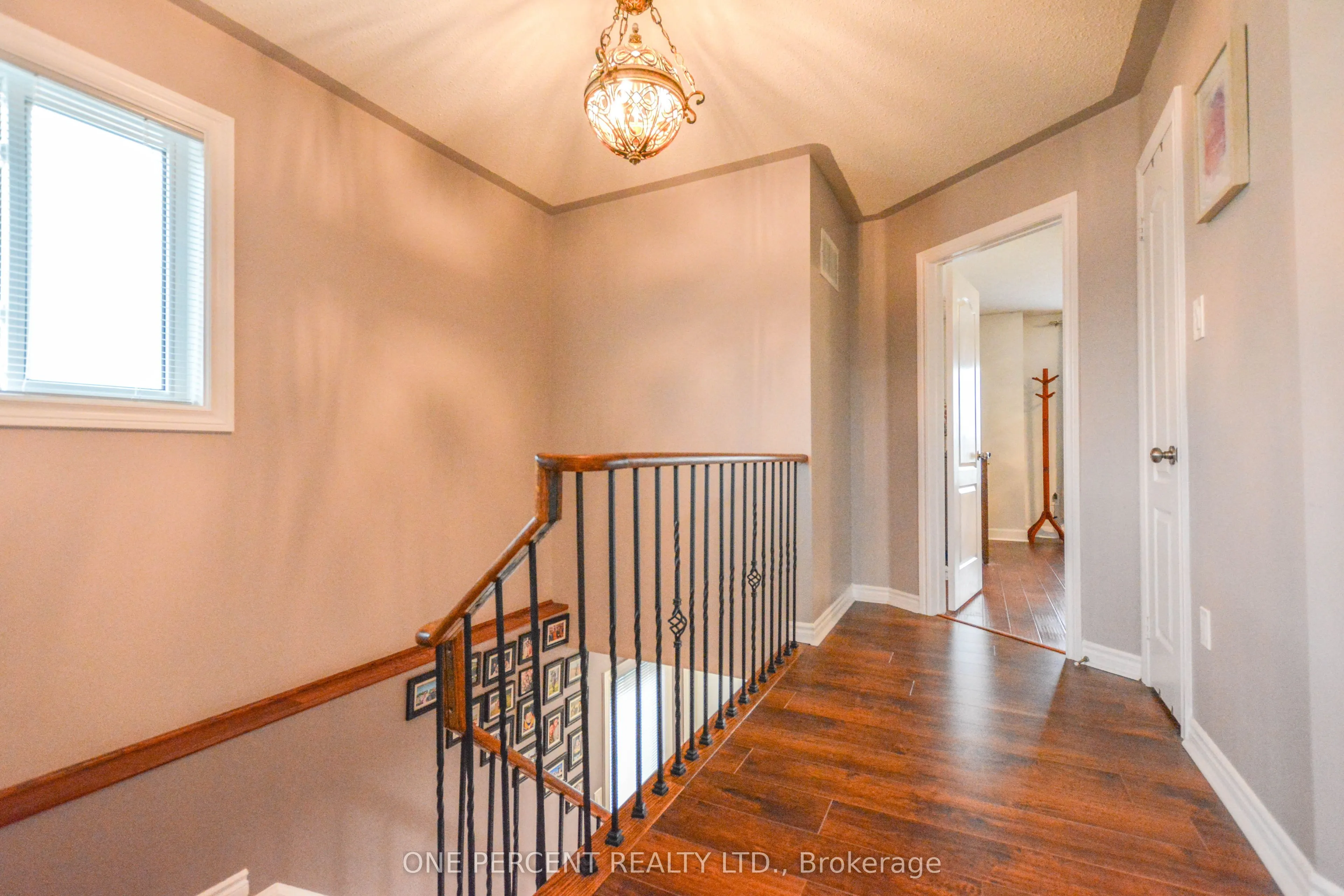 90 Breeze Drive